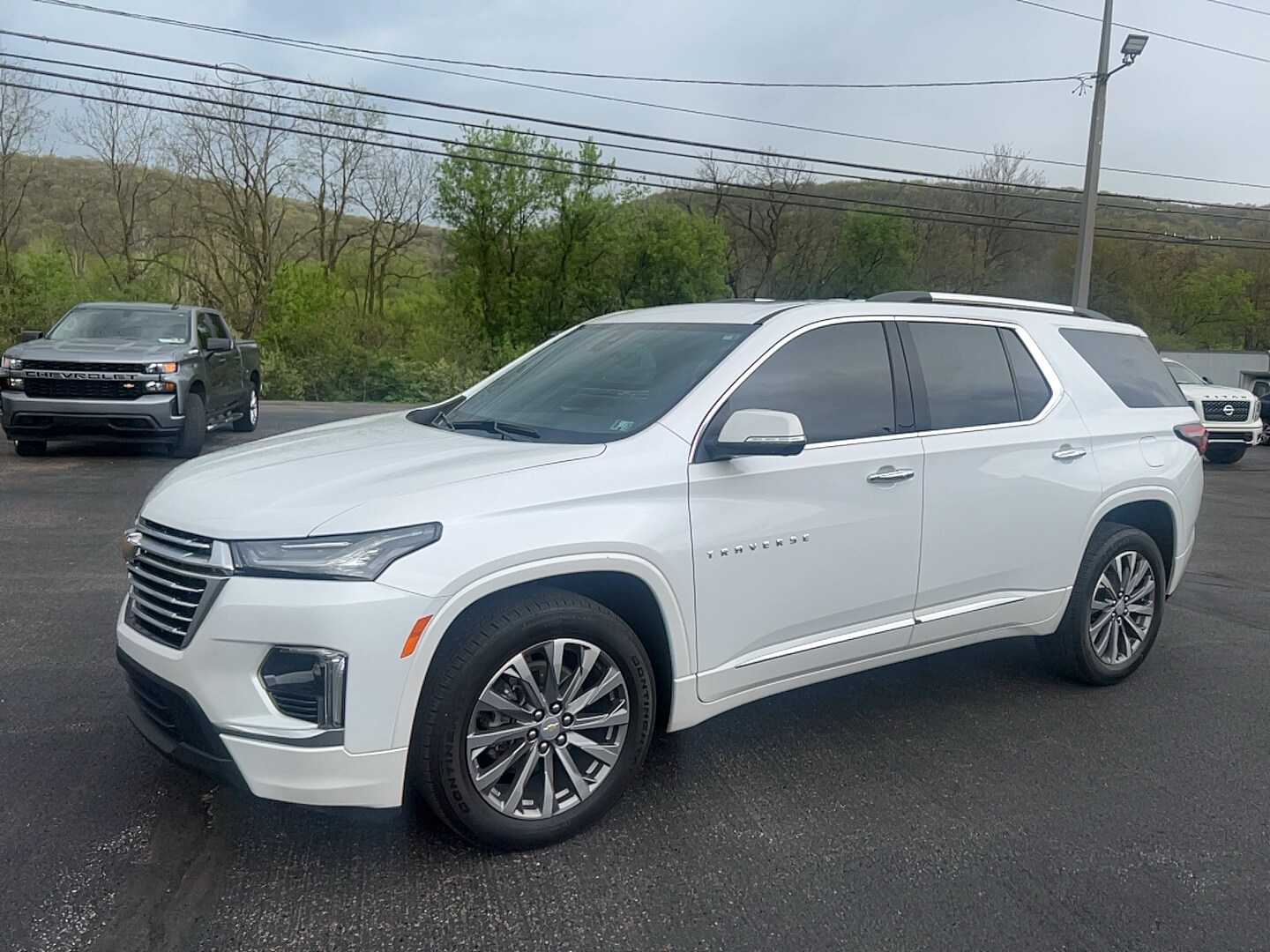 2023 Chevrolet Traverse Premier photo 4