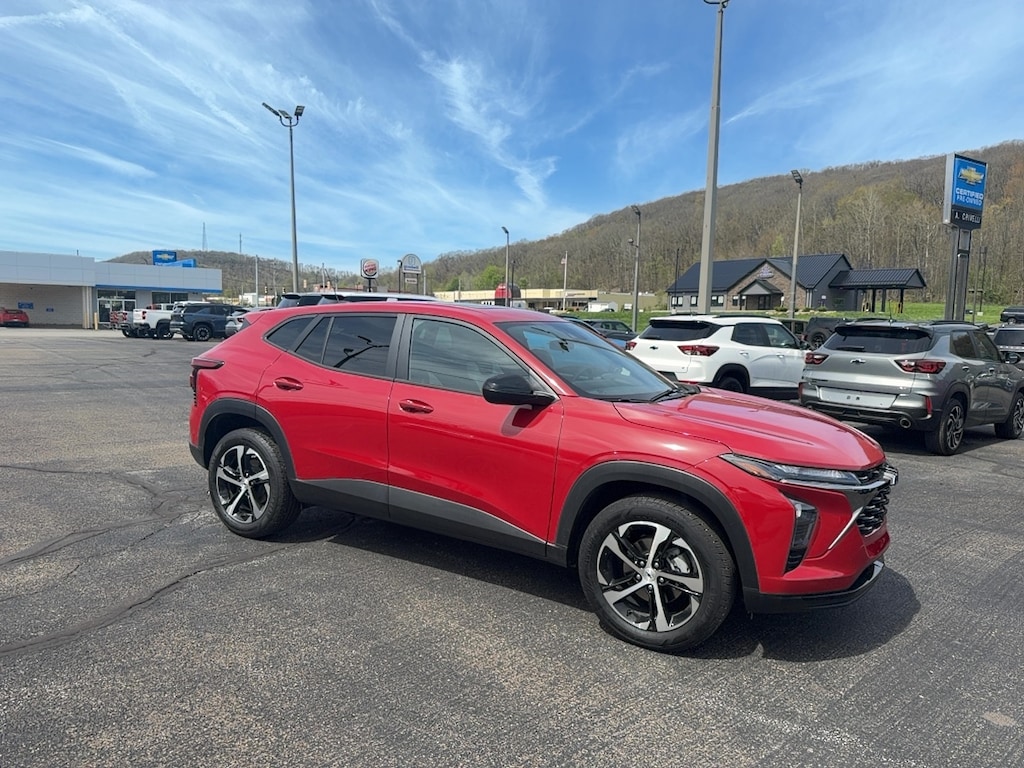 Used 2026 Chevrolet Trax 1RS SUV