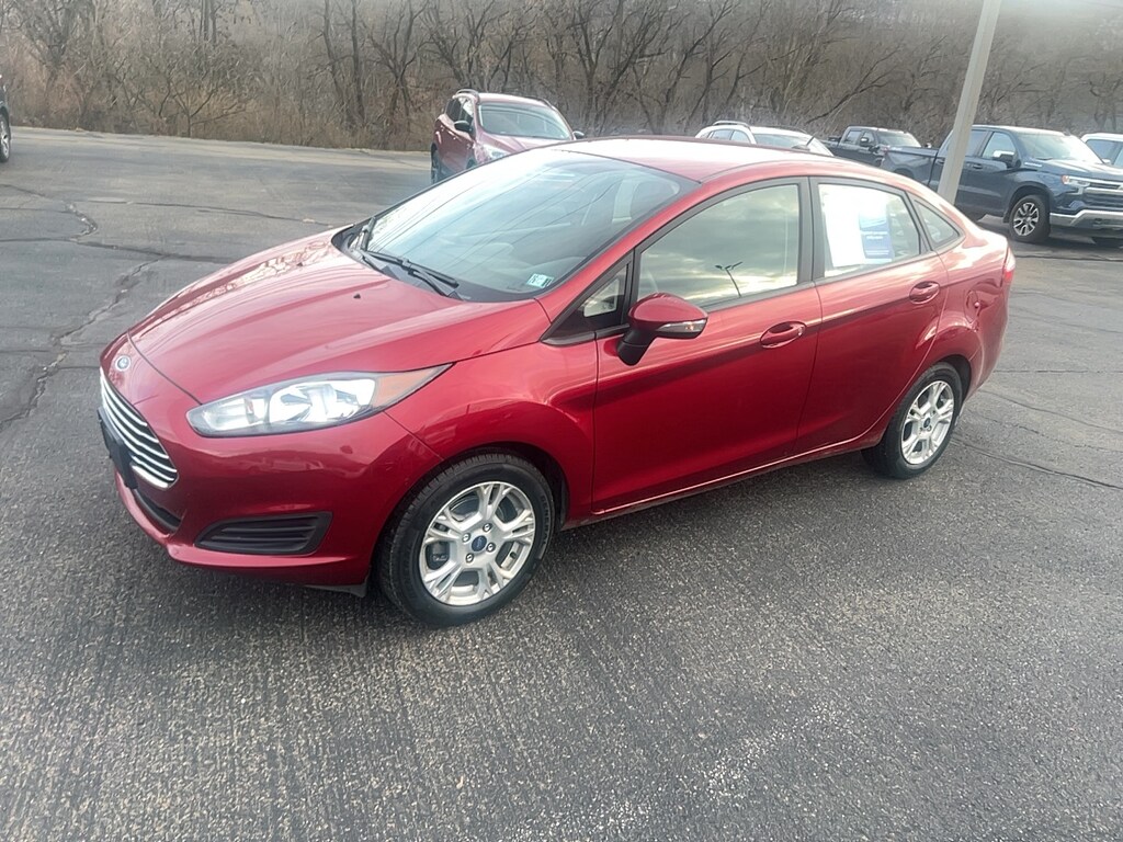 Used 2015 Ford Fiesta SE Sedan