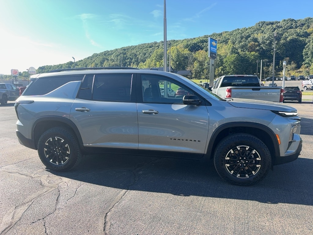 Used 2026 Chevrolet Traverse Z71 SUV