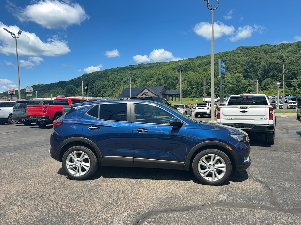 Used 2023 Buick Encore GX Preferred SUV