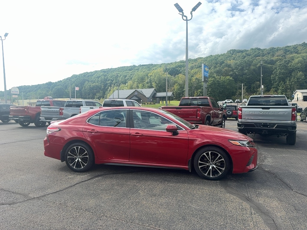 Used 2019 Toyota Camry Sedan