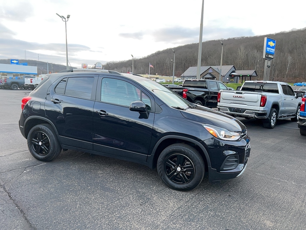 Used 2022 Chevrolet Trax LT SUV