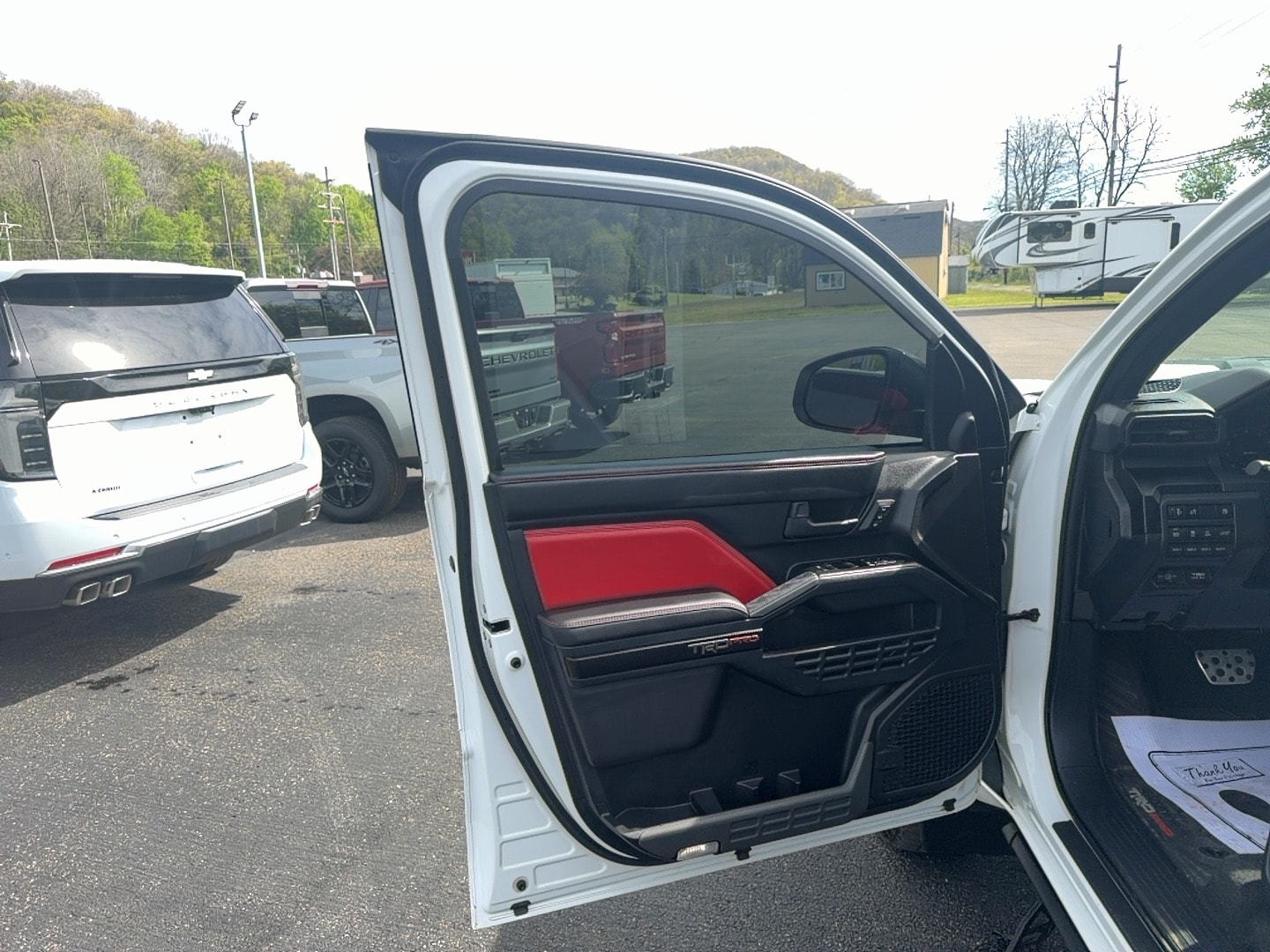2025 Toyota 4Runner TRD Pro - Photo 9