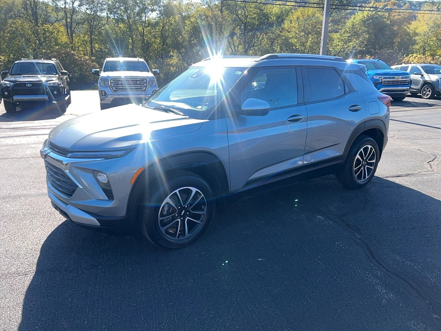2024 Chevrolet Trailblazer LT photo 3