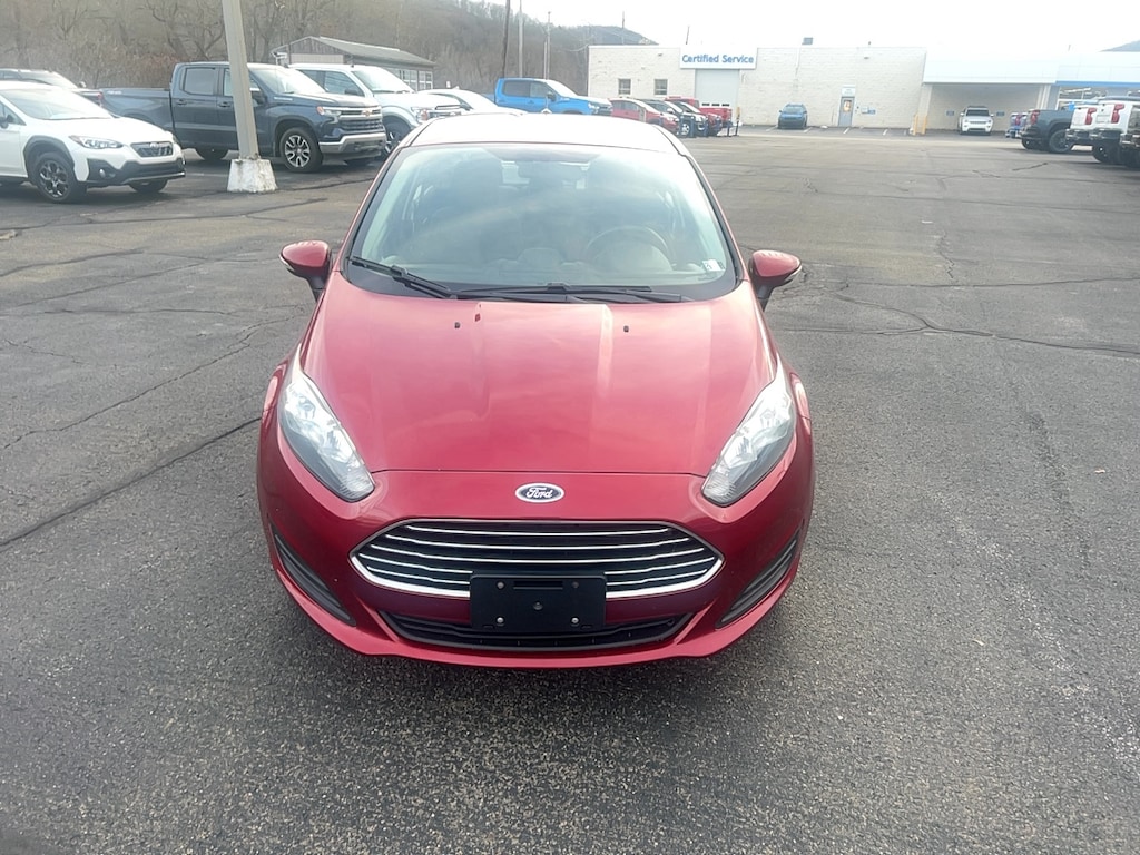 Used 2015 Ford Fiesta SE Sedan