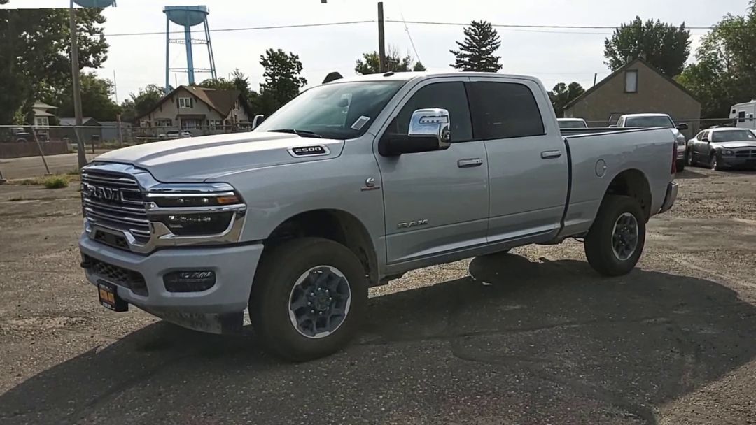 2026 Ram 2500 Laramie photo 4