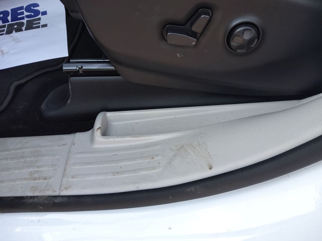 2024 Chrysler Pacifica Touring L - Photo 10