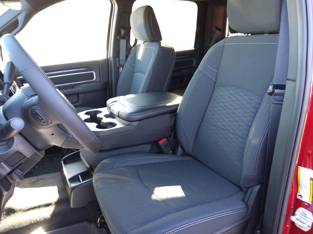 2026 RAM 2500 Big Horn - Photo 12