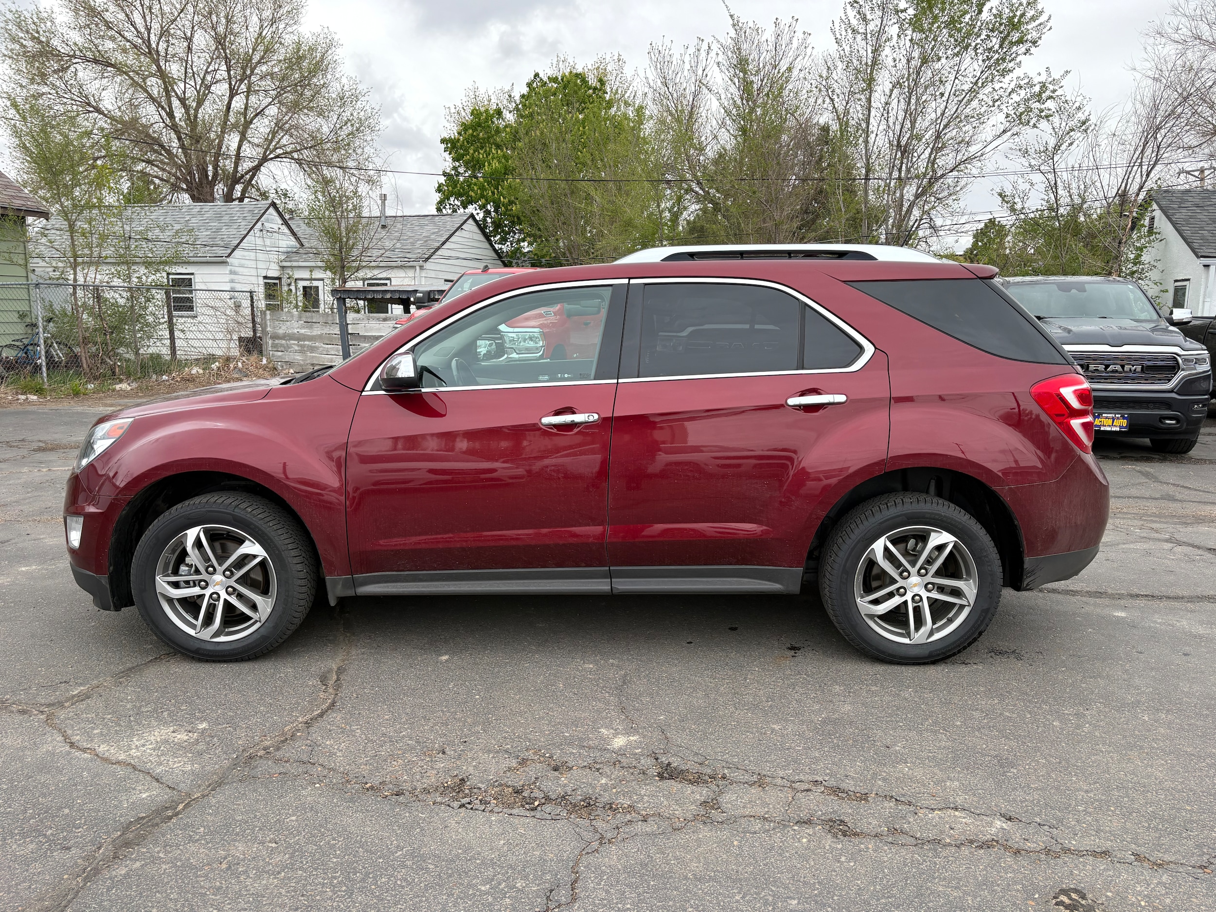 2017 Chevrolet Equinox AWD Premier's photo