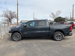 2026 Ram 1500 LARAMIE CREW CAB 4X4 5'7 BOX Pickup