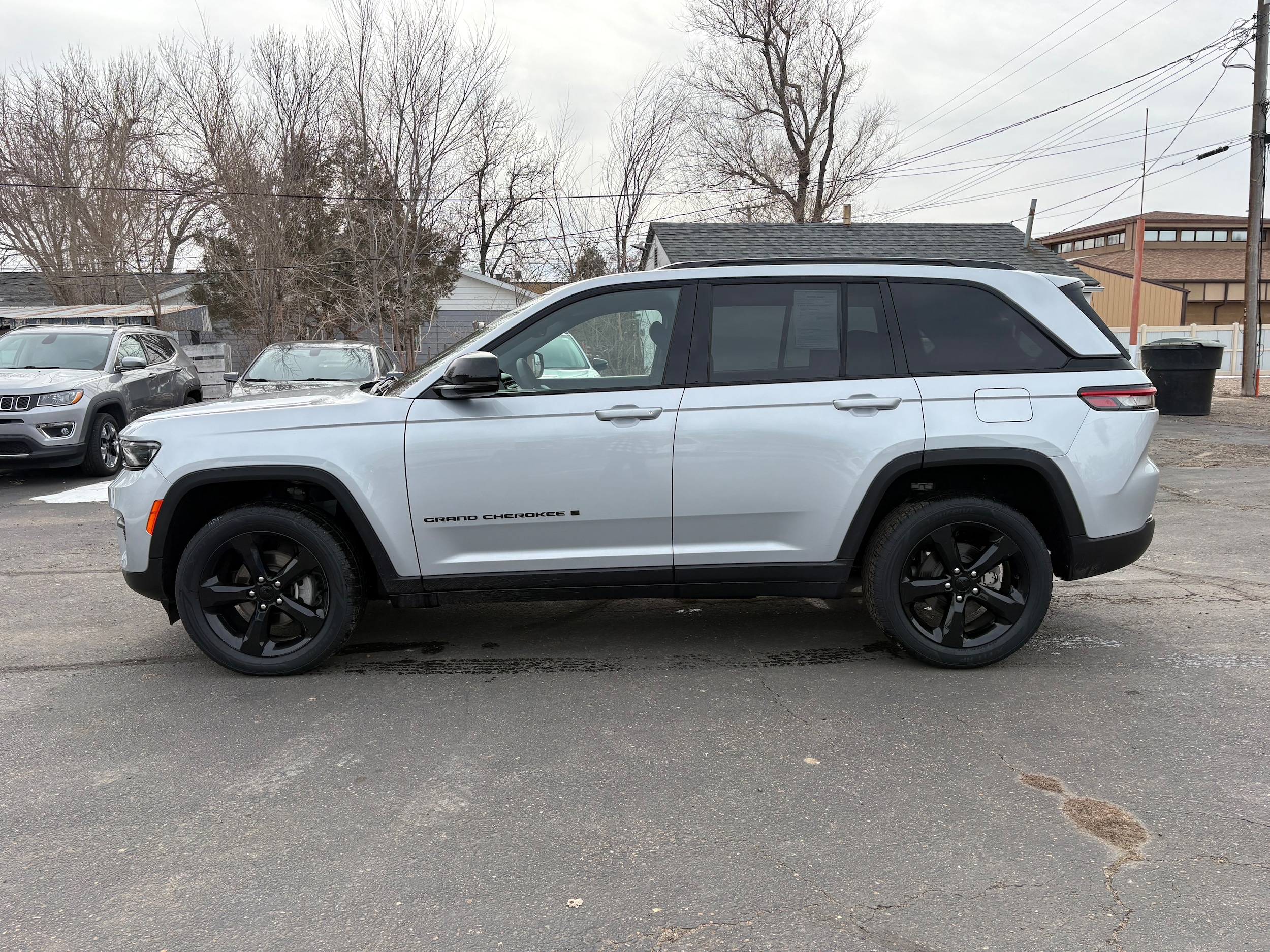 2023 Jeep Grand Cherokee Altitude 4x4's photo