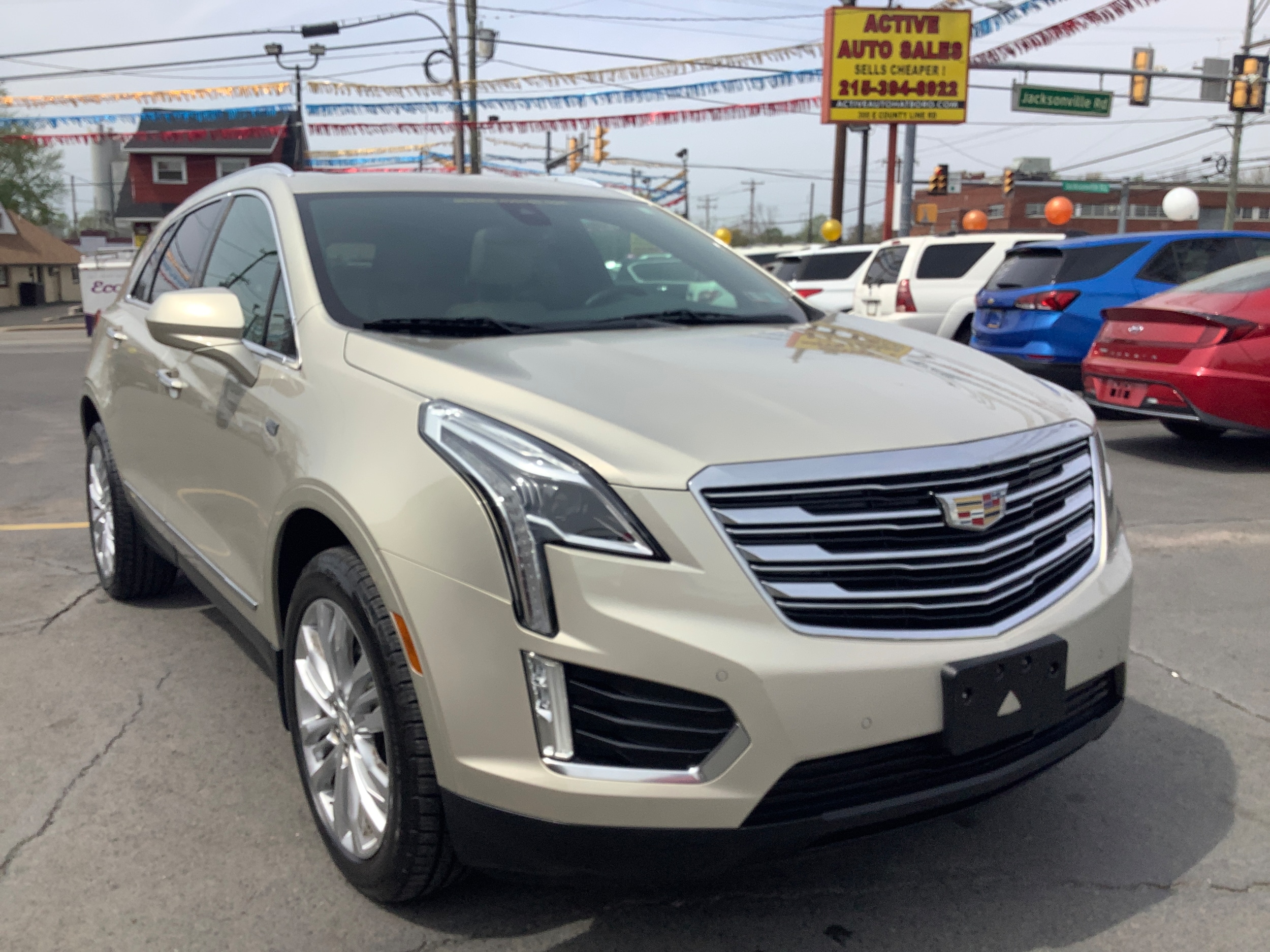 2017 Cadillac XT5 AWD Premium Luxury's photo