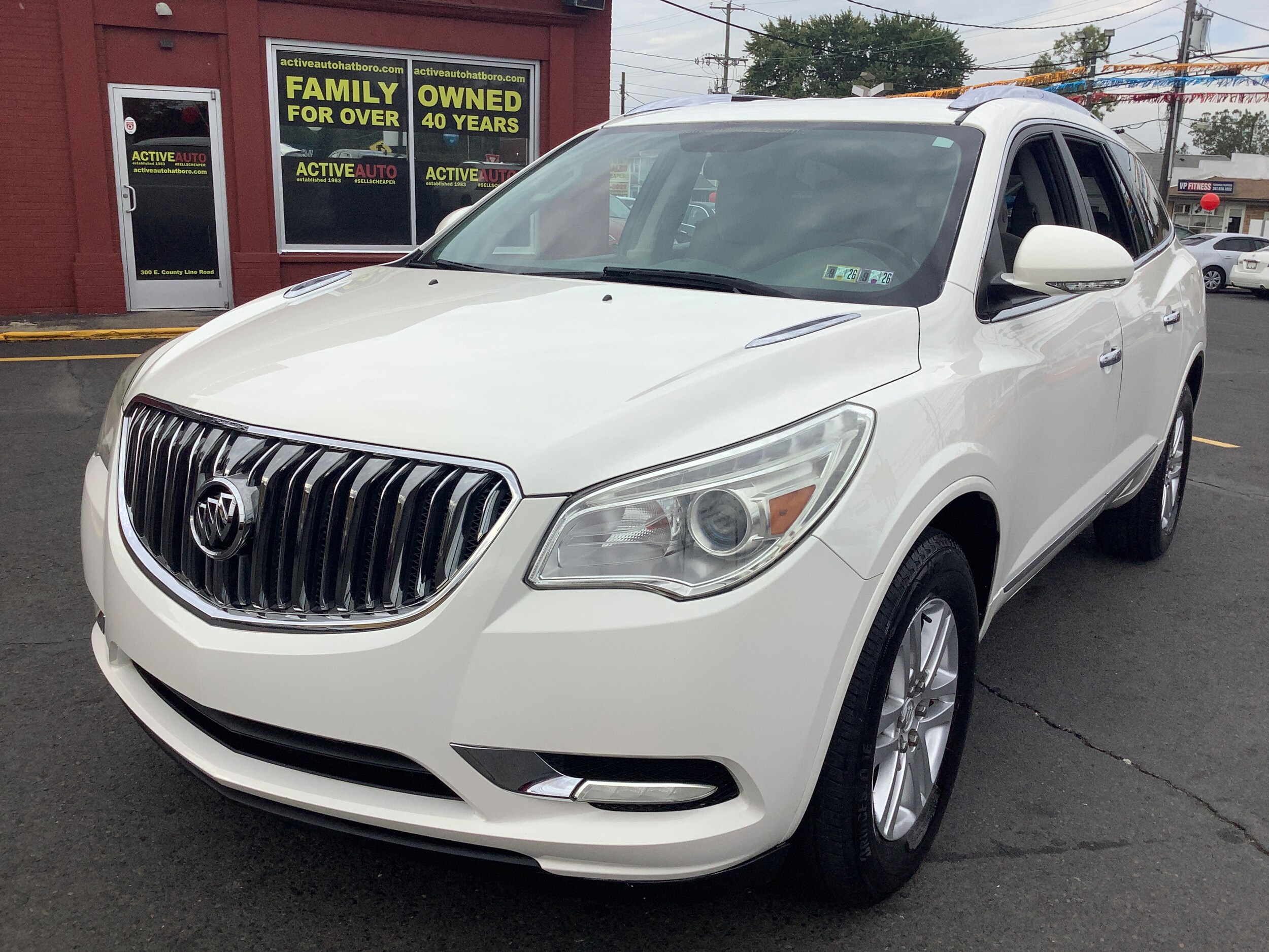 2015 Buick Enclave Convenience photo 3