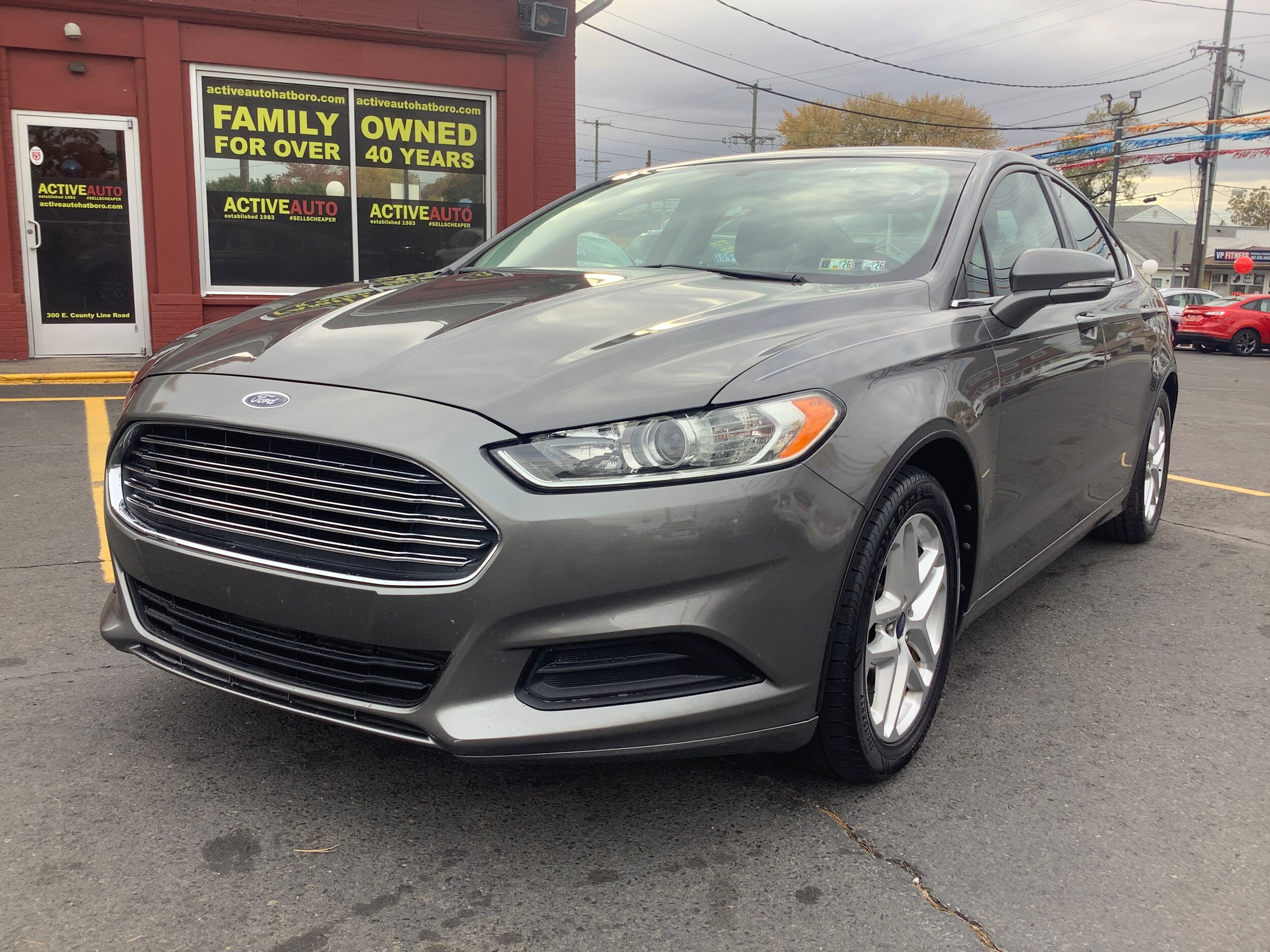 2013 Ford Fusion SE photo 3