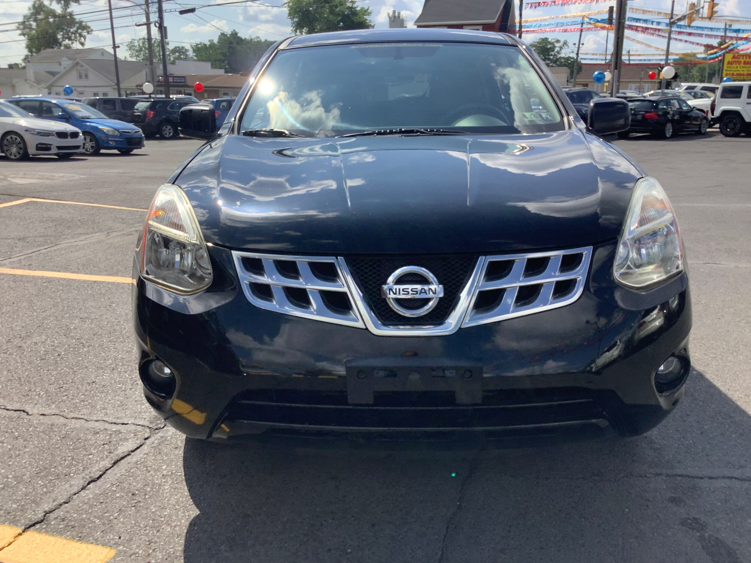2012 Nissan Rogue S photo 2