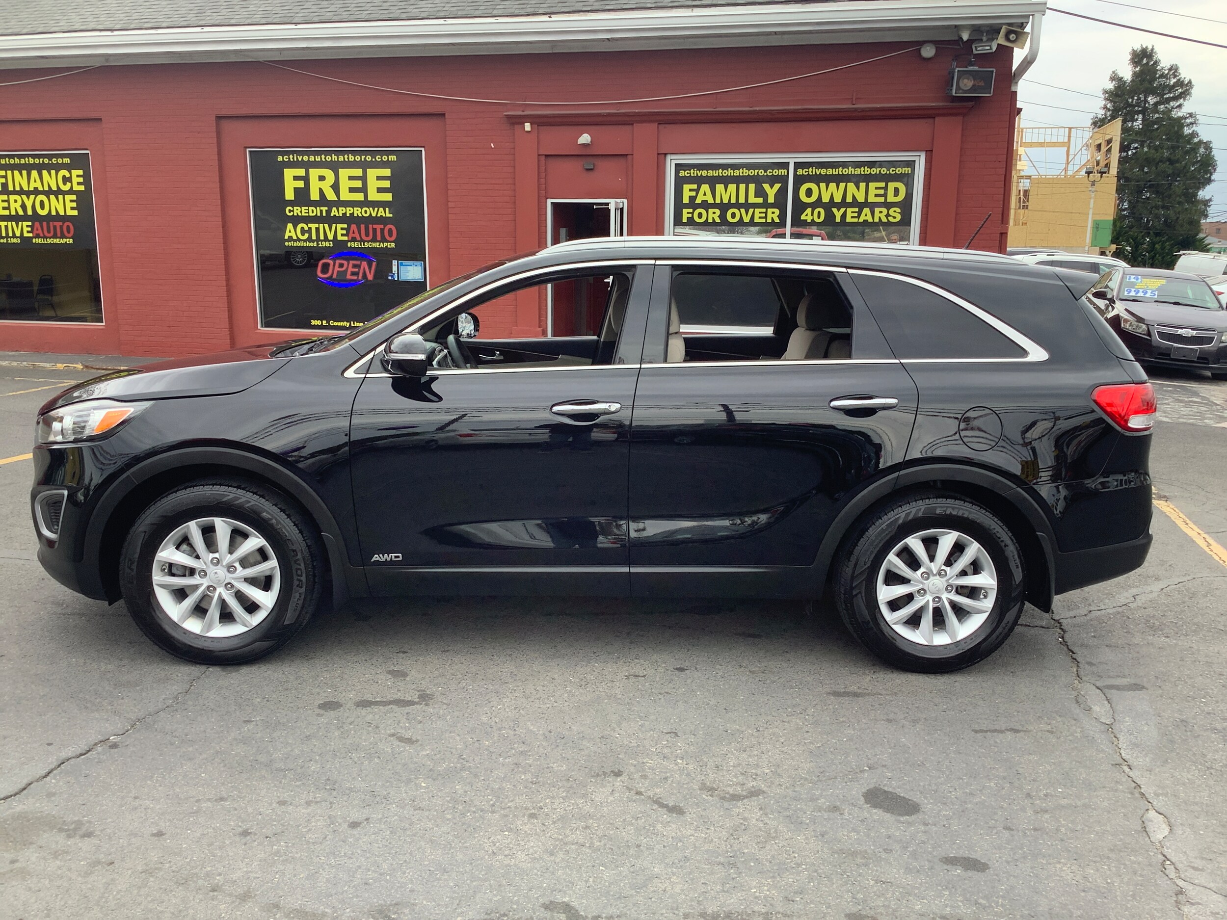 2017 Kia Sorento LX photo 4
