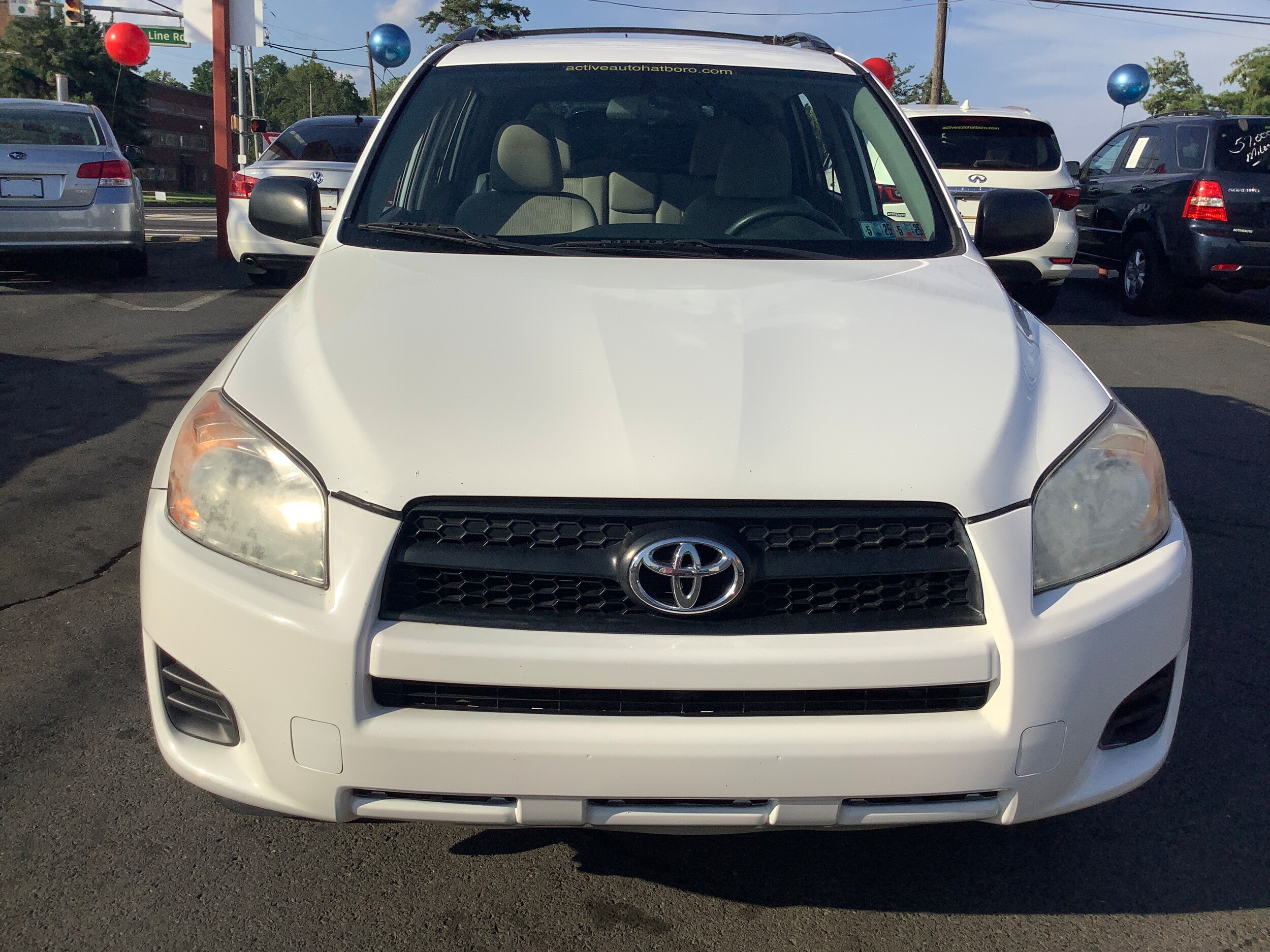 2011 Toyota RAV4 Base photo 2
