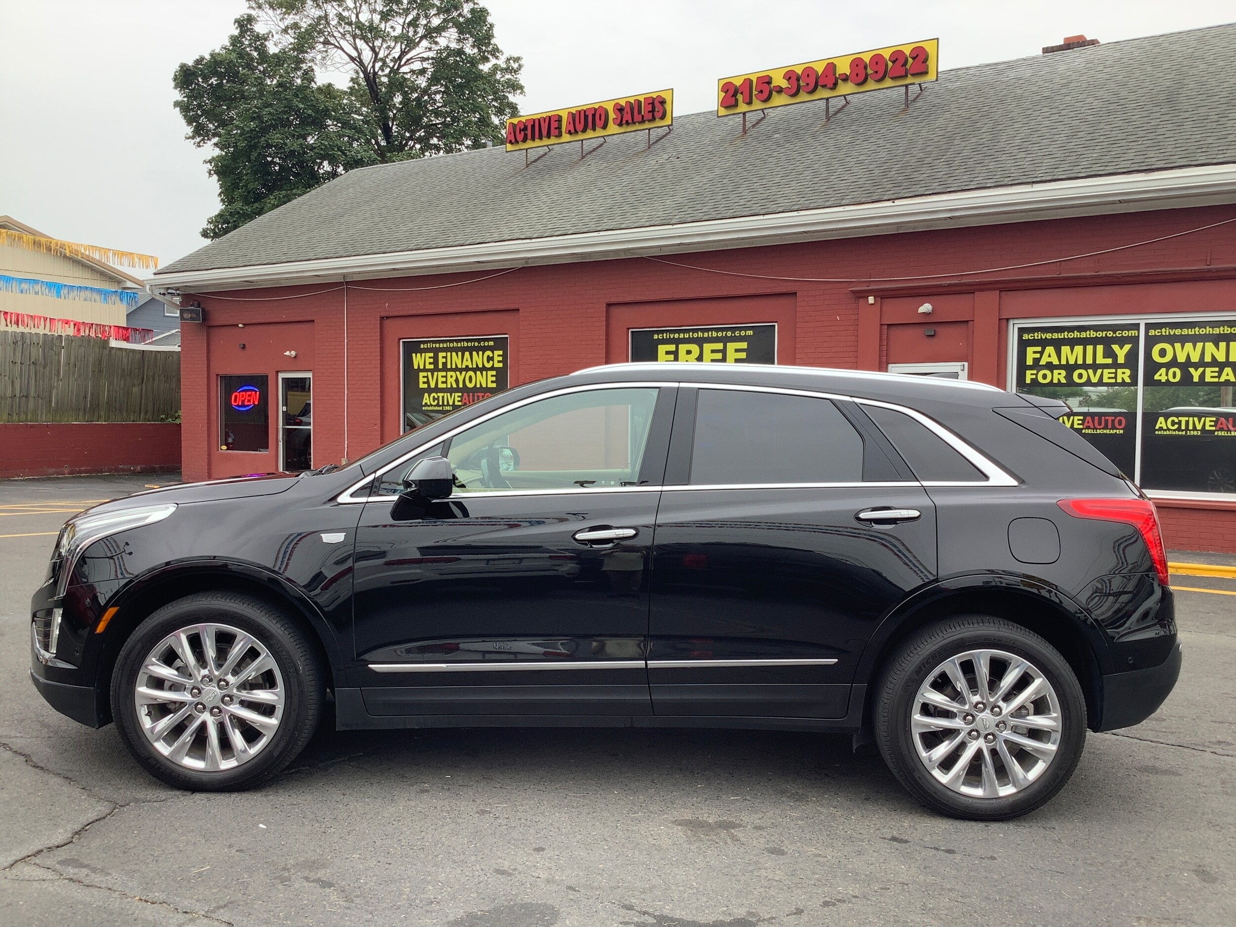 2019 Cadillac XT5 Platinum photo 3