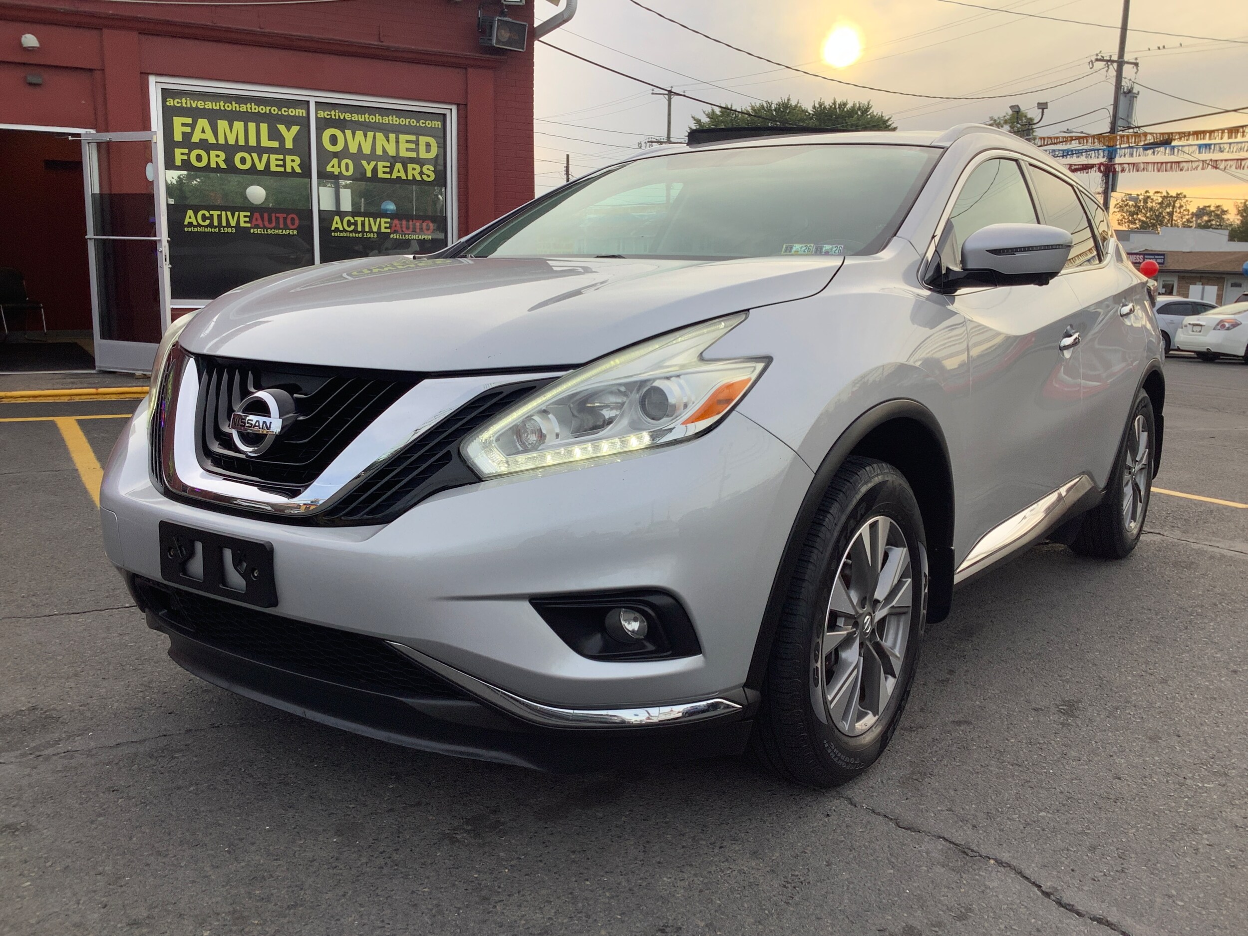 2016 Nissan Murano SL photo 2