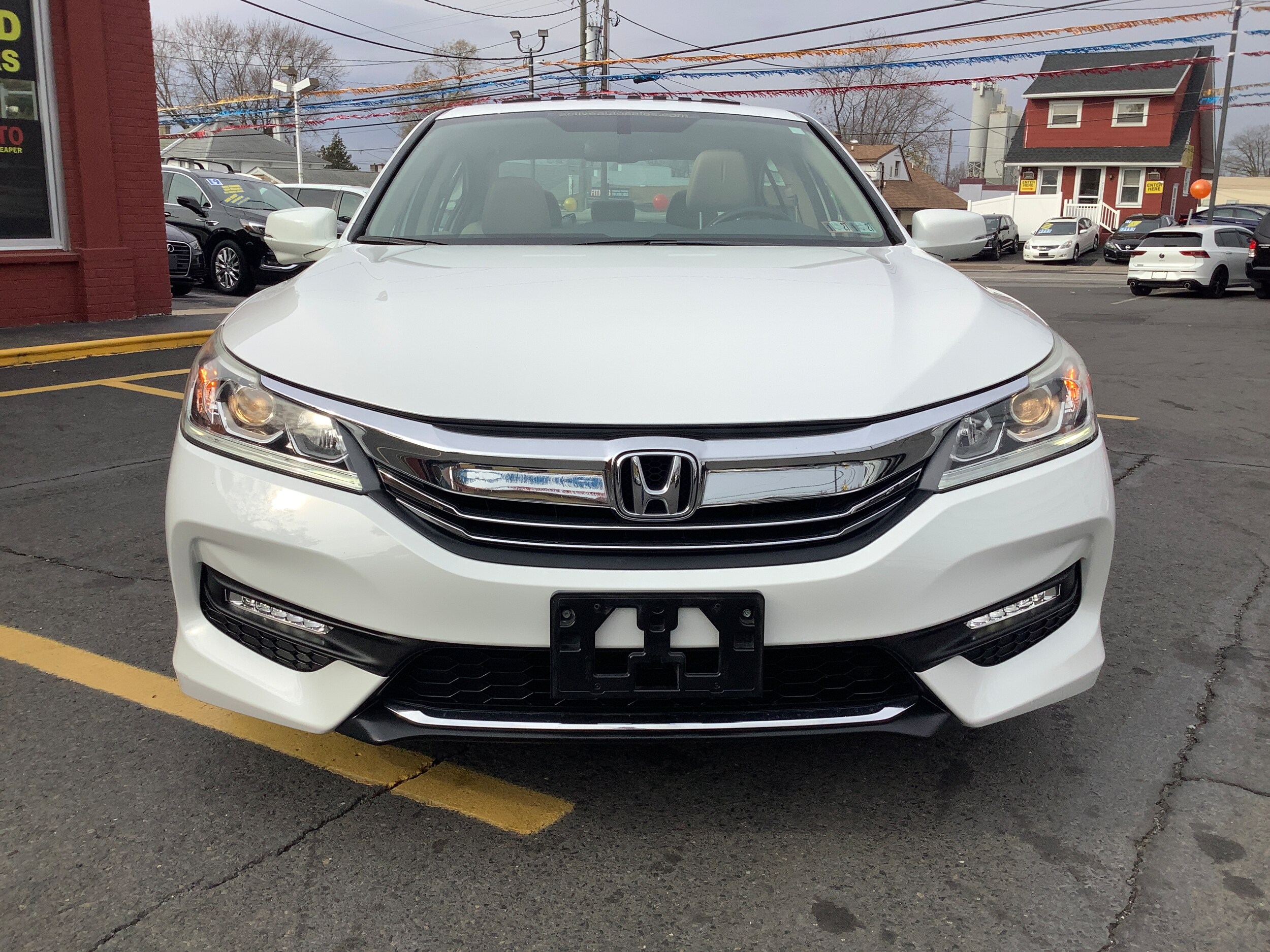 2017 Honda Accord EX-L photo 2