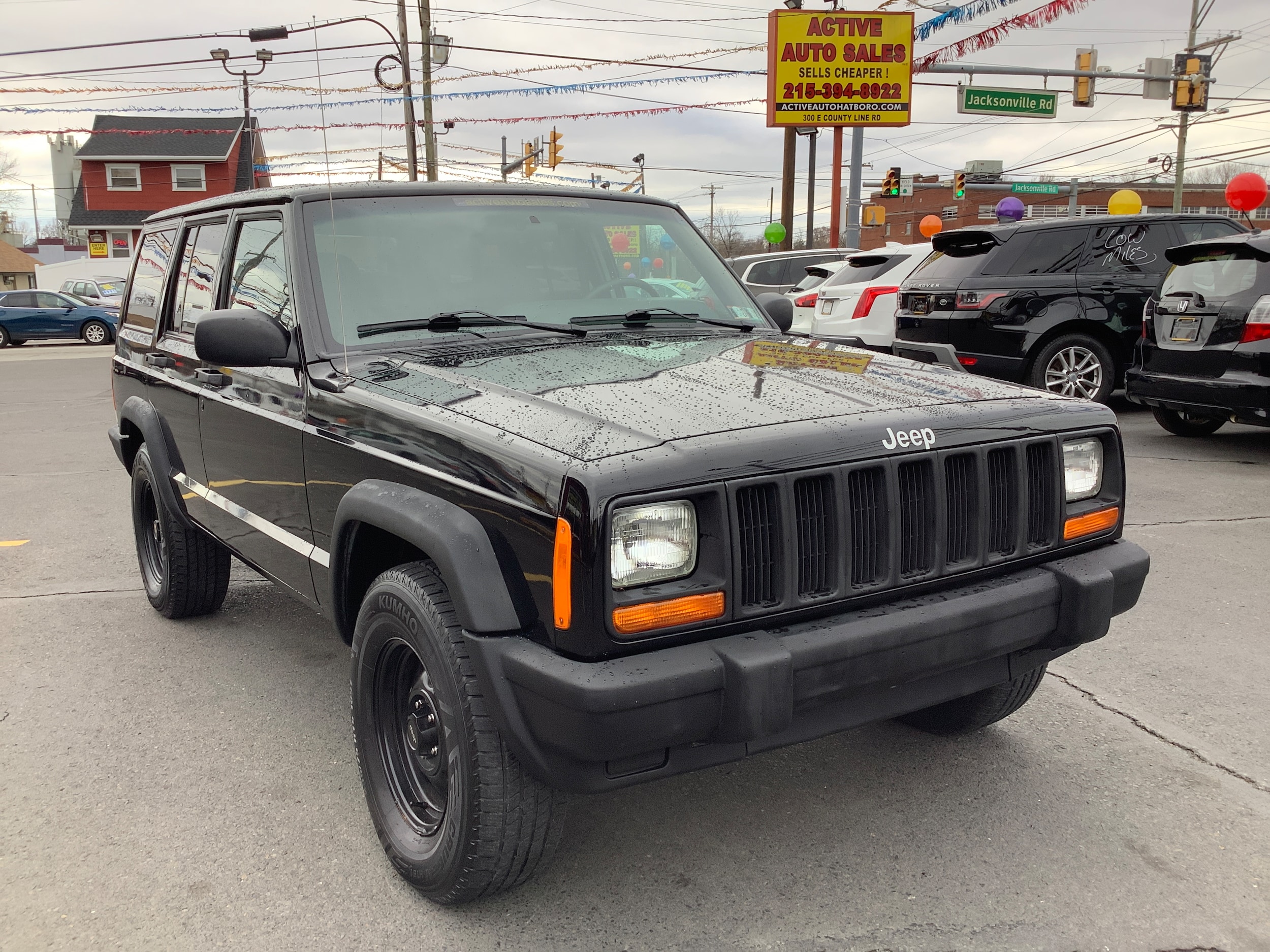 2000 Jeep Cherokee SE's photo