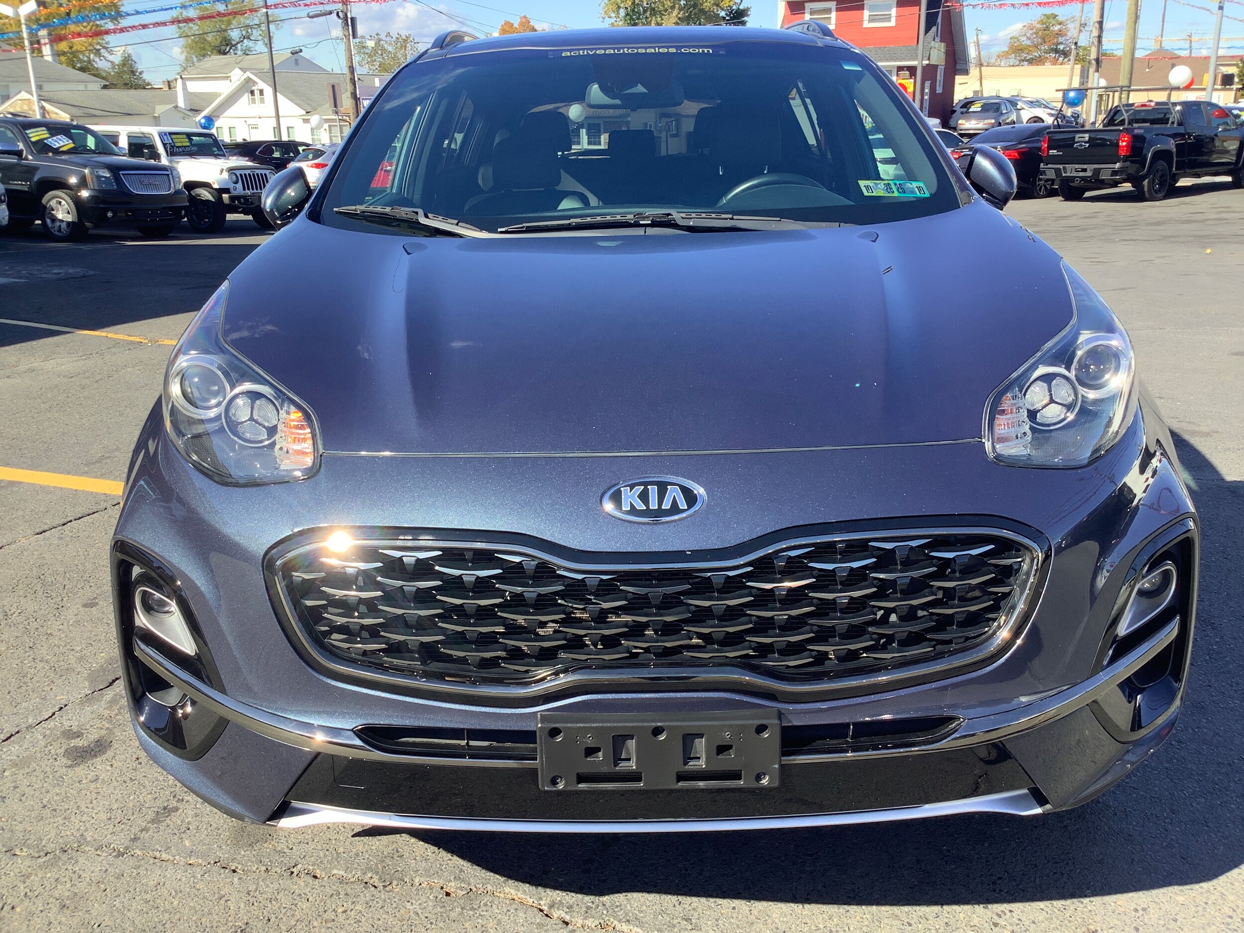 2020 Kia Sportage S photo 2