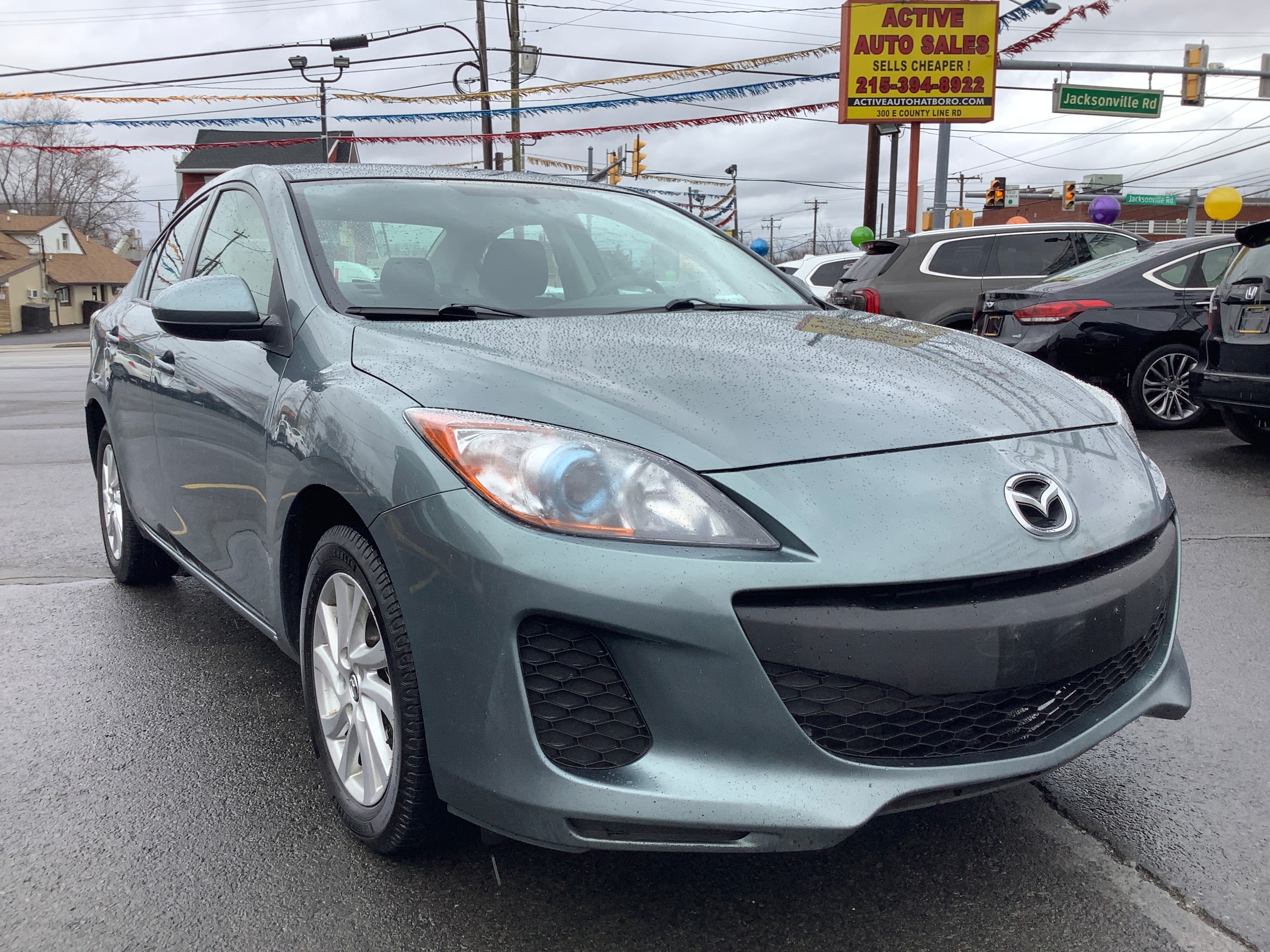 2013 Mazda MAZDA3 i Touring