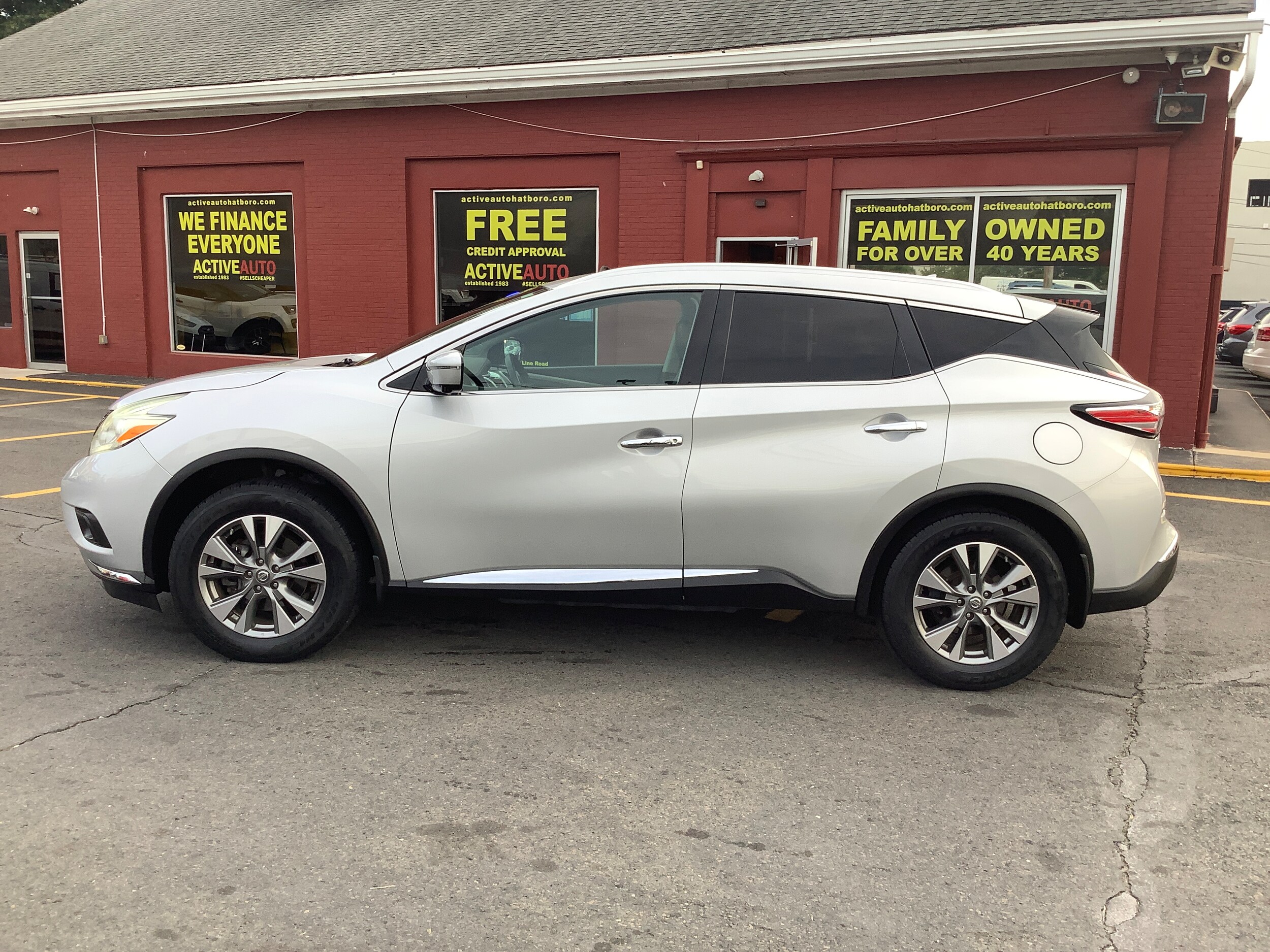 2016 Nissan Murano SL photo 3