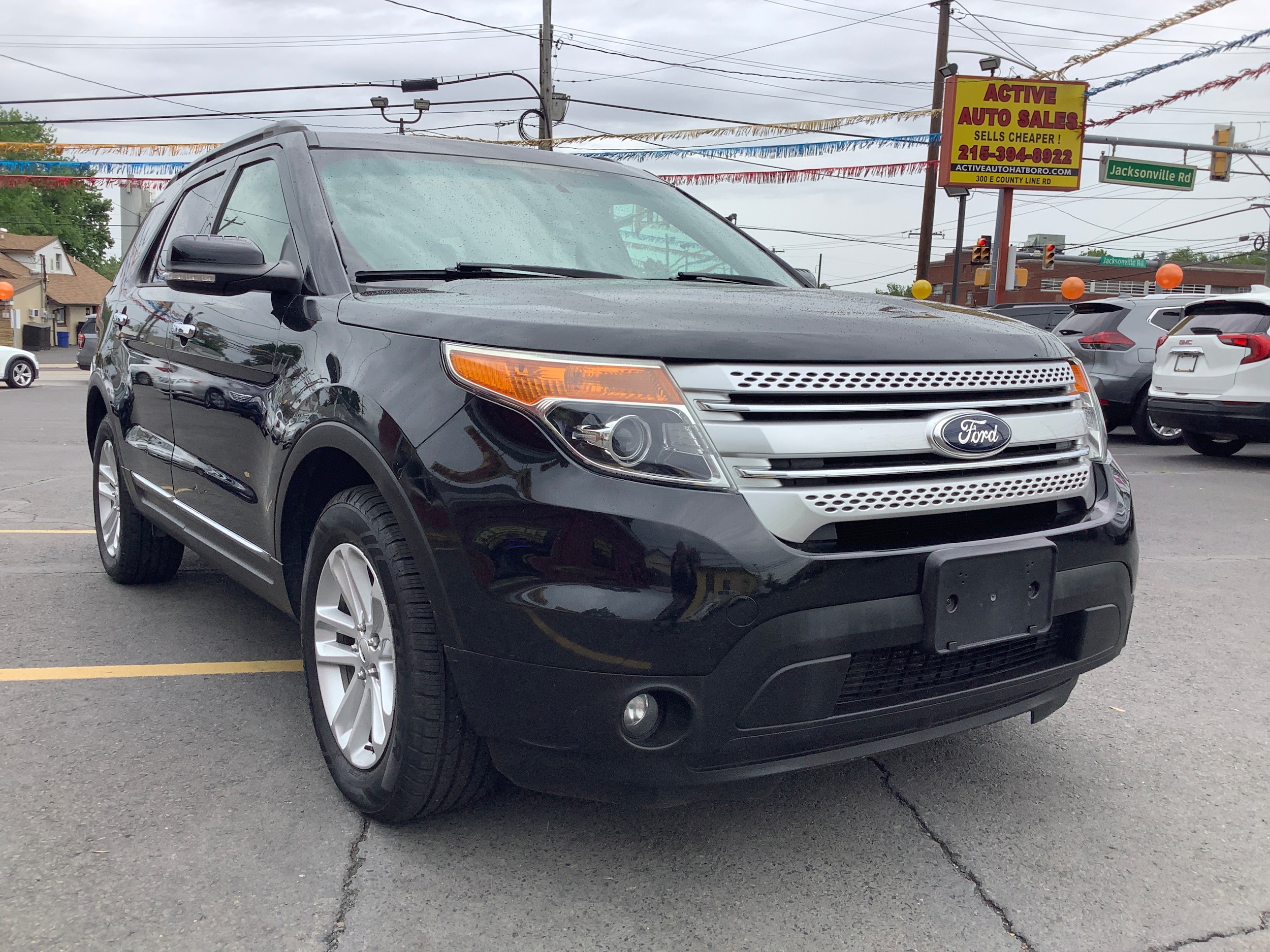 2015 Ford Explorer XLT 4x4's photo