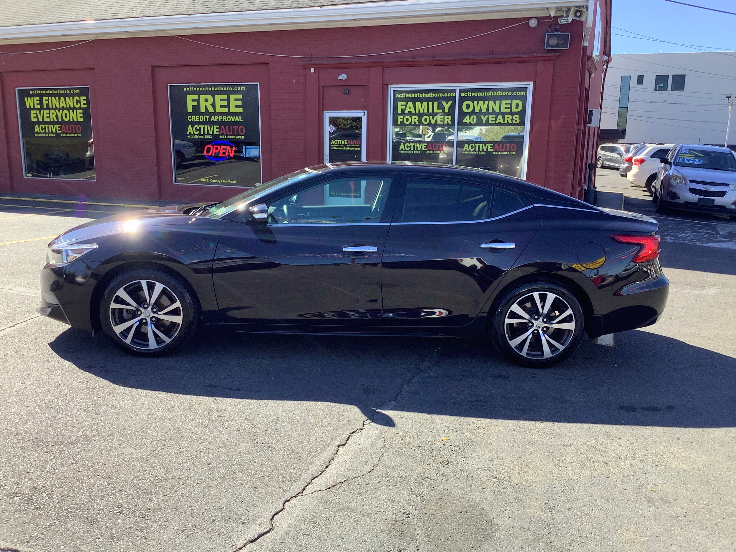 2017 Nissan Maxima SL photo 4
