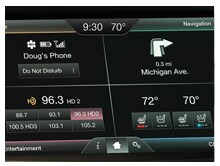 MKT Town Car Features