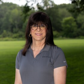 Staff member Eva Kraus from ID_1091184e3c22