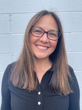 Staff member Suzanne Daniels from ID_41aa6f9b9c66