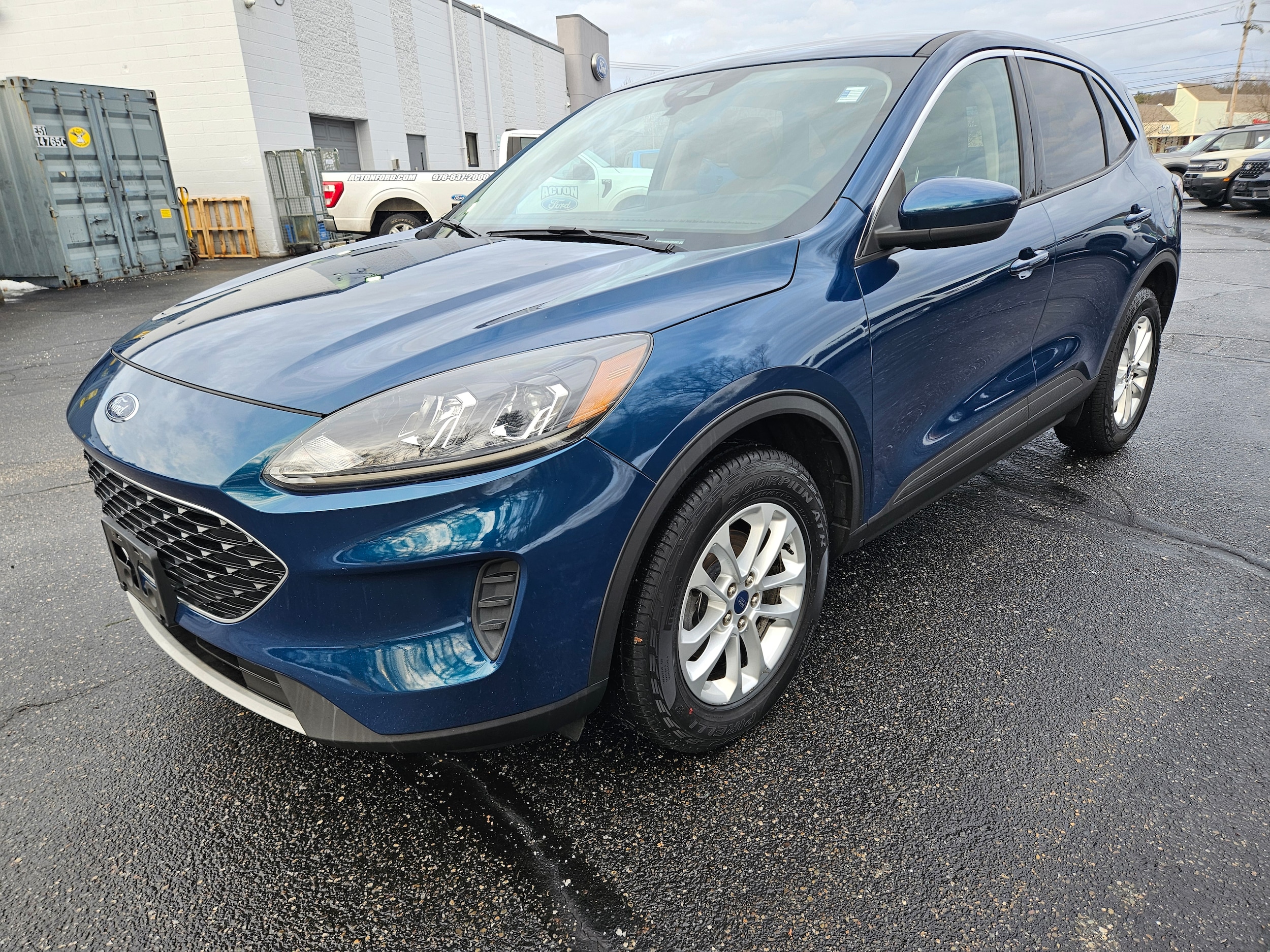 2020 Ford Escape SE