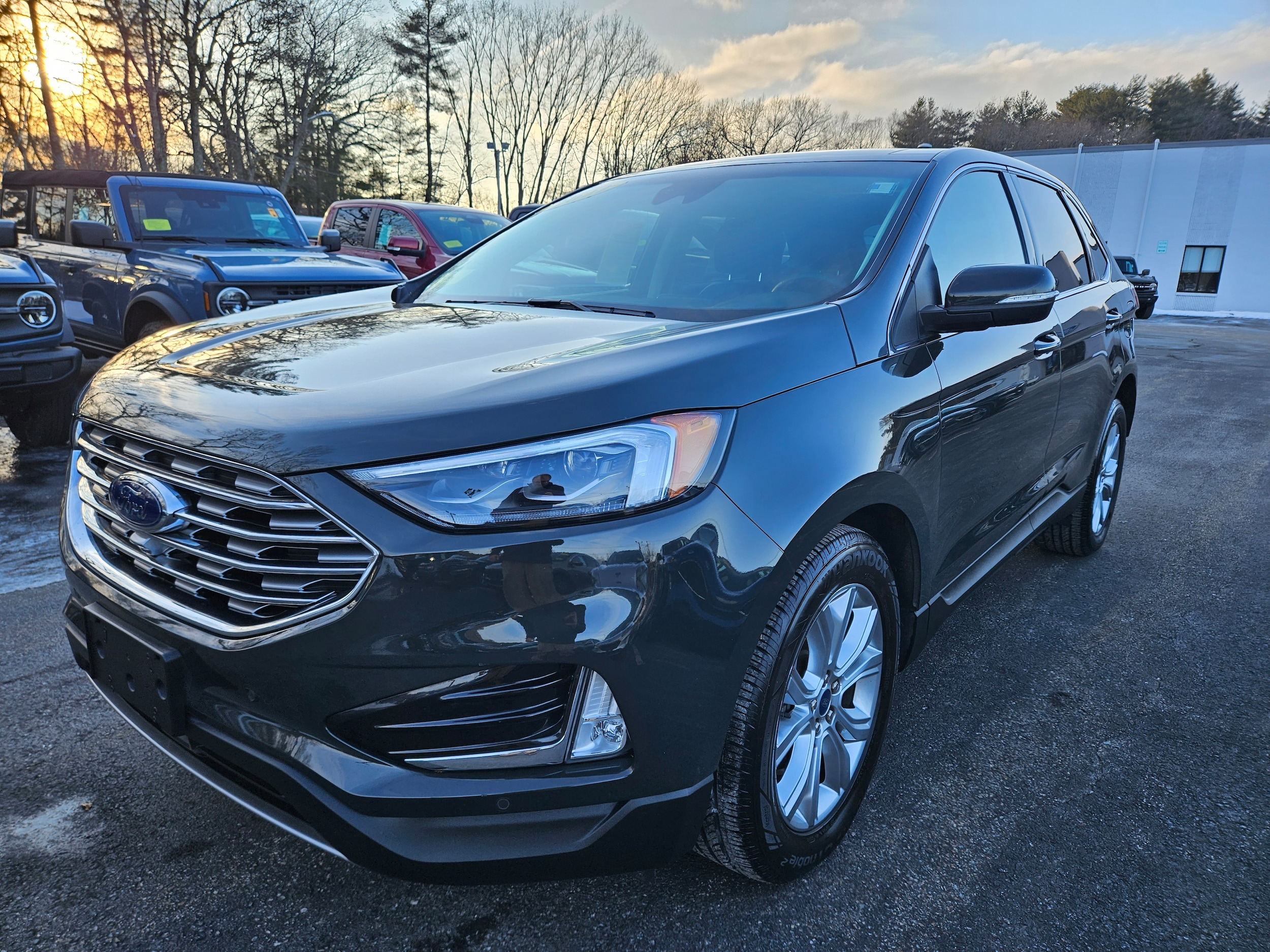 2022 Ford Edge Titanium