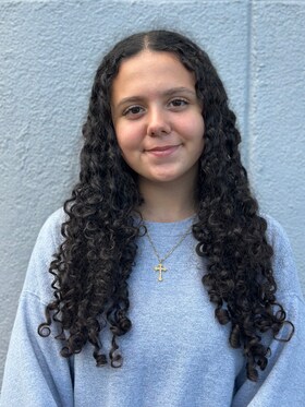 Staff member Emily Ribeiro from ID_41aa6f9b9c66