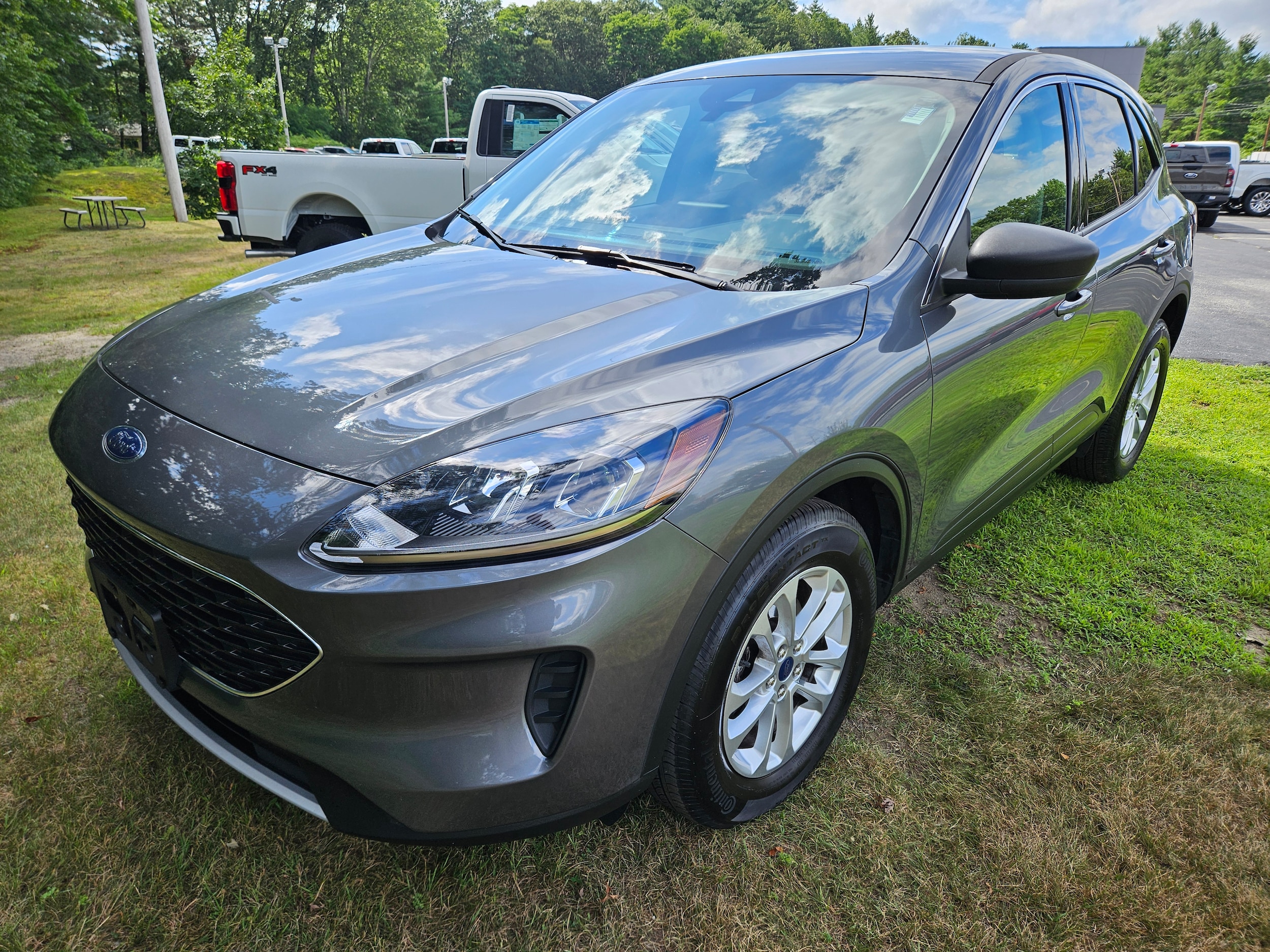 2022 Ford Escape SE