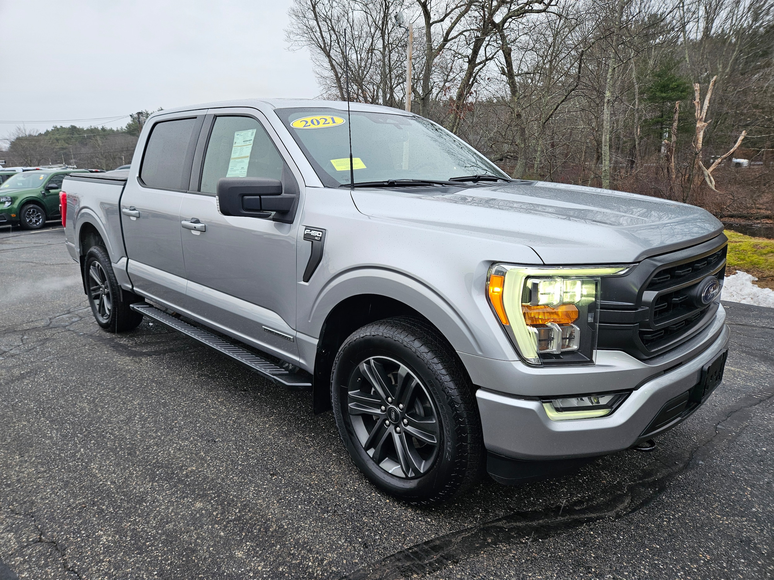 2021 Ford F-150 XLT's photo