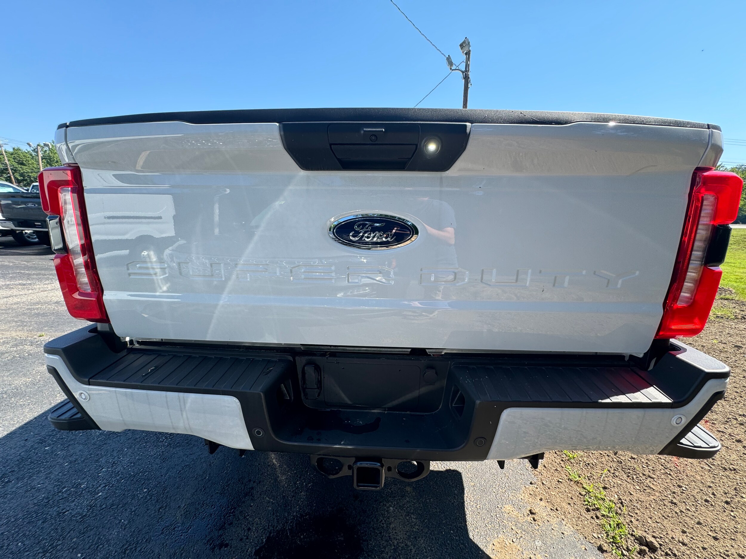 2024 Ford F-350 photo 4