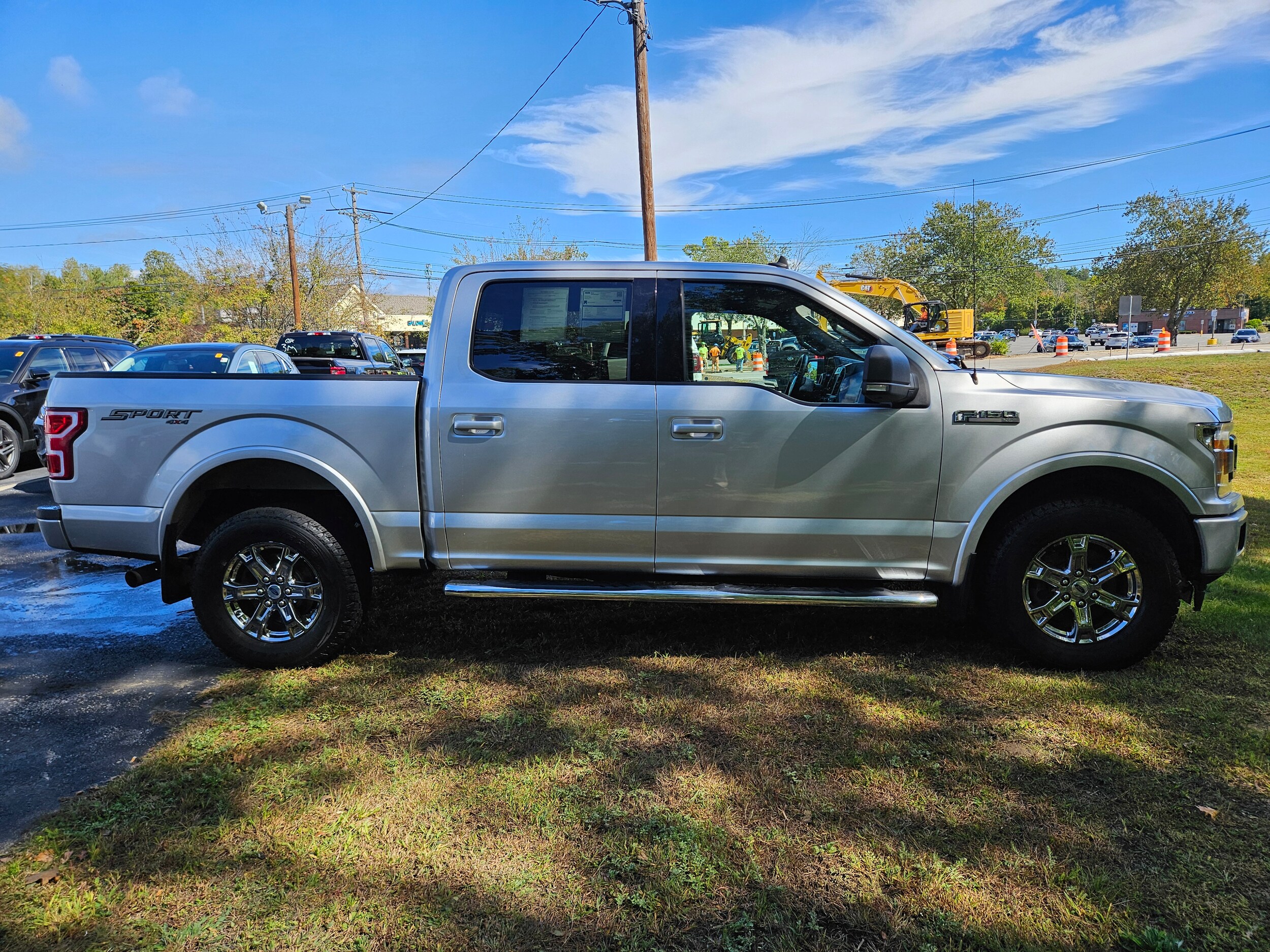 2019 Ford F-150 XLT photo 2