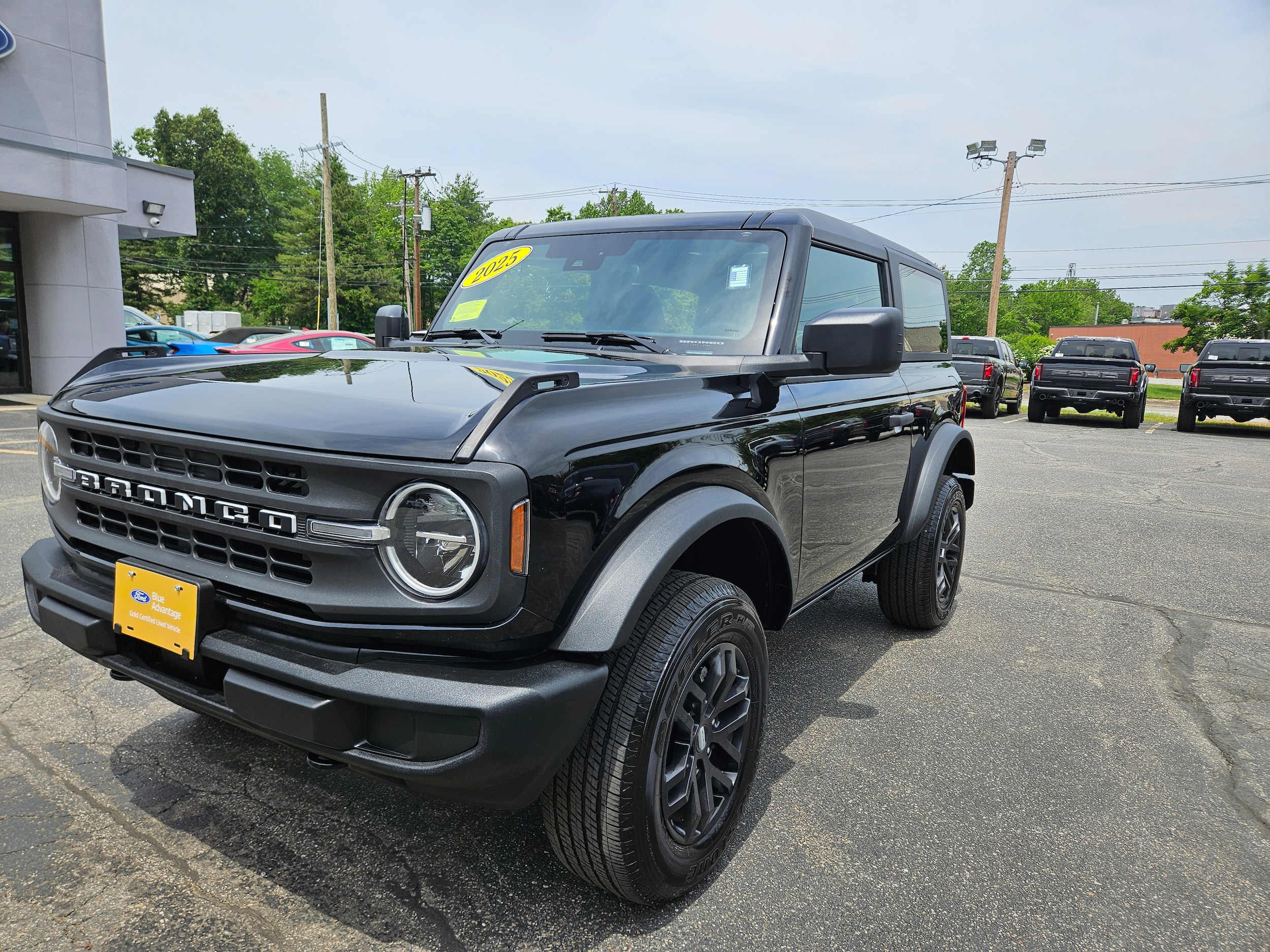 2025 Ford Bronco Base 4x4's photo