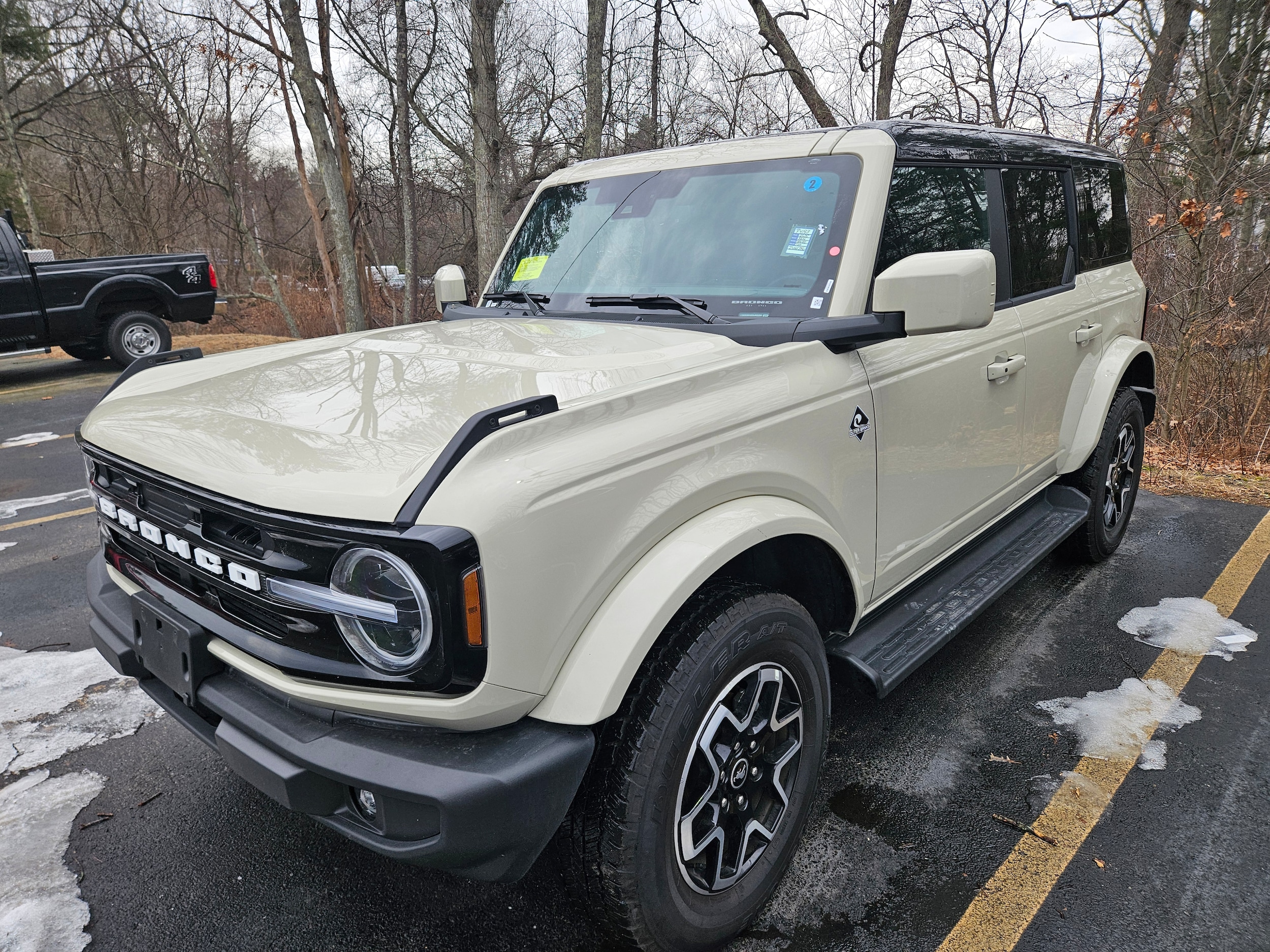 2025 Ford Bronco Outer Banks 4x4's photo