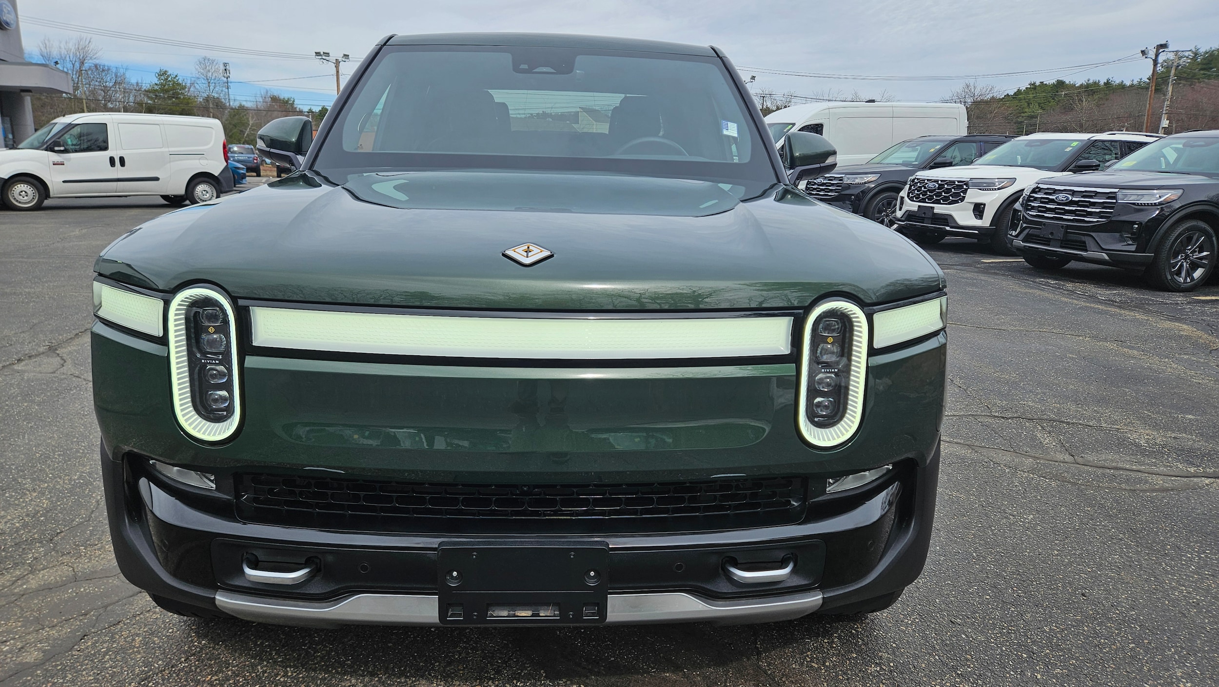 Used 2022 Rivian R1T Adventure with VIN 7FCTGAAA0NN009145 for sale in Acton, MA