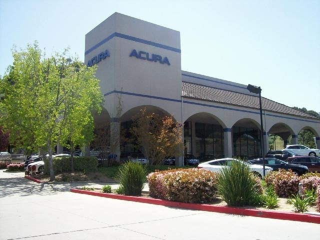  New Dealership Image Acura 101 West.JPG