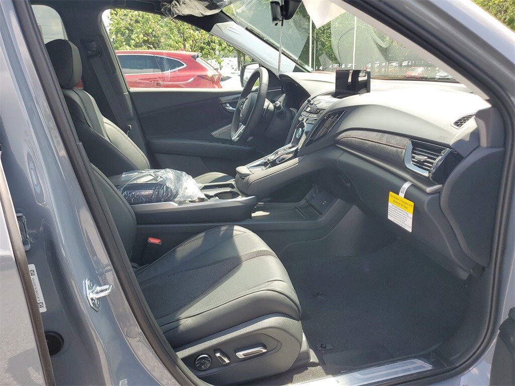2025 Acura RDX A-Spec photo 4