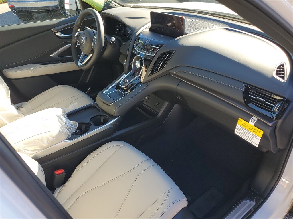 2025 Acura RDX photo 4