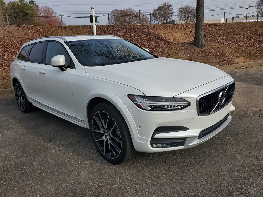 2018 Volvo V90 Cross Country T6 AWD photo 3