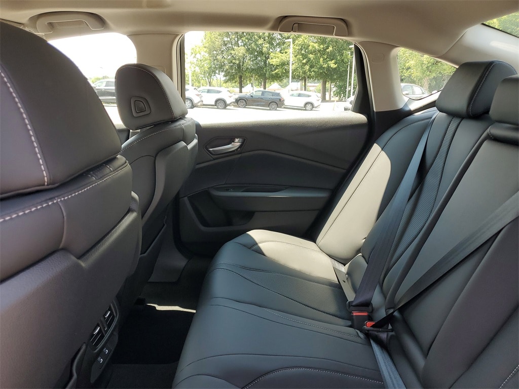 2025 Acura TLX Technology Package - Photo 11