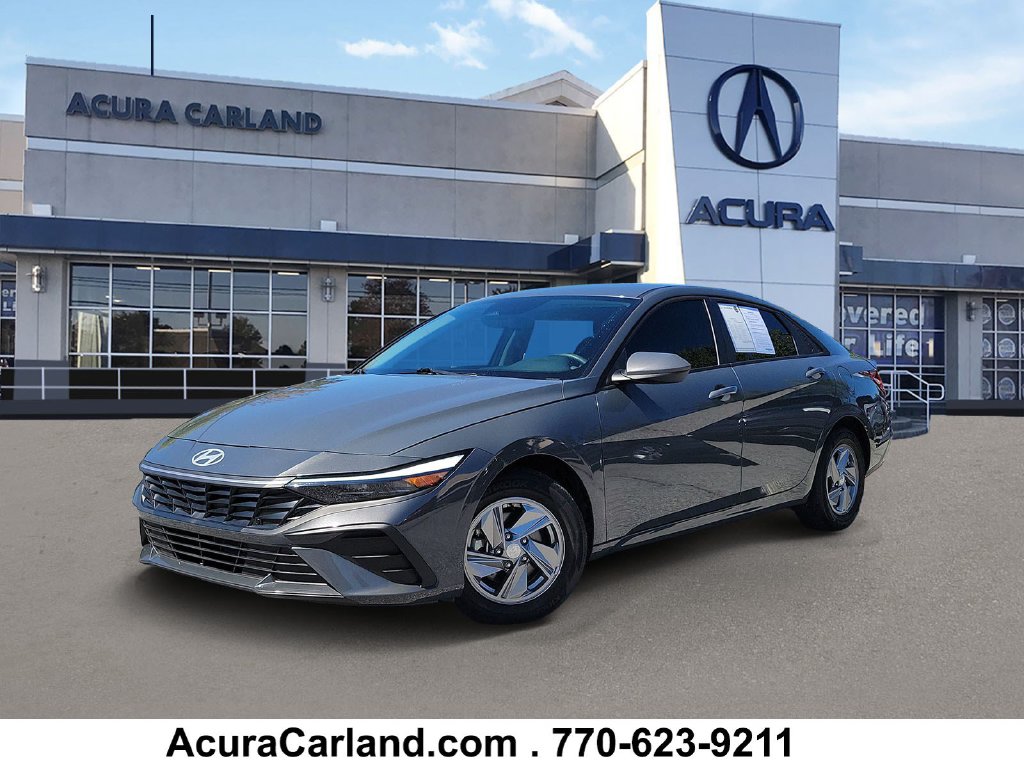  Hyundai Elantra
